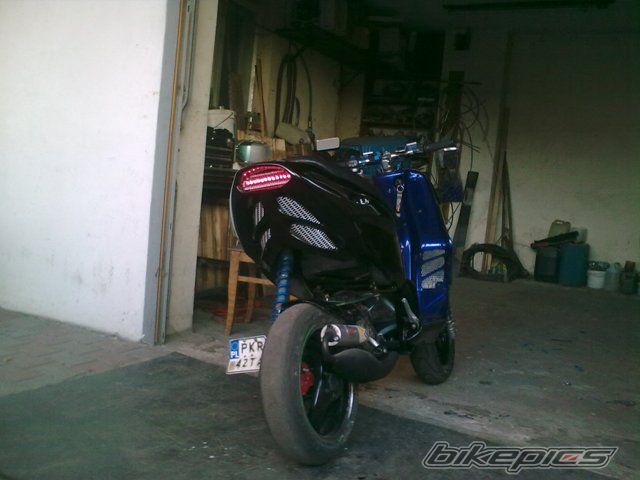 2003 PIAGGIO NRG | Picture 2237469 motorcycle photo