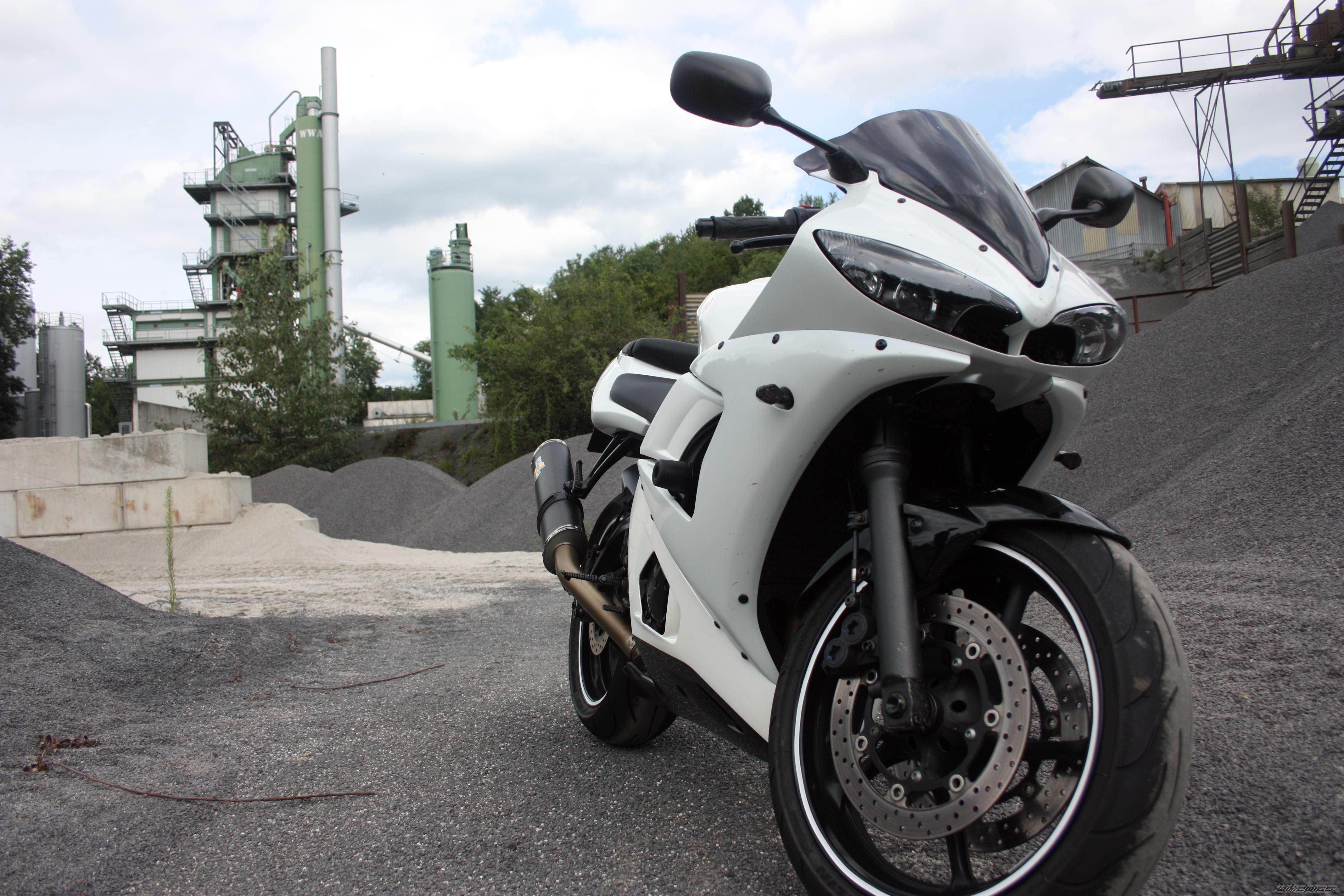 2003 YAMAHA YZF R6 | Picture 2237894 motorcycle photo
