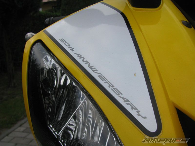 2006 YAMAHA YZF R6 | Picture 2238500 motorcycle photo