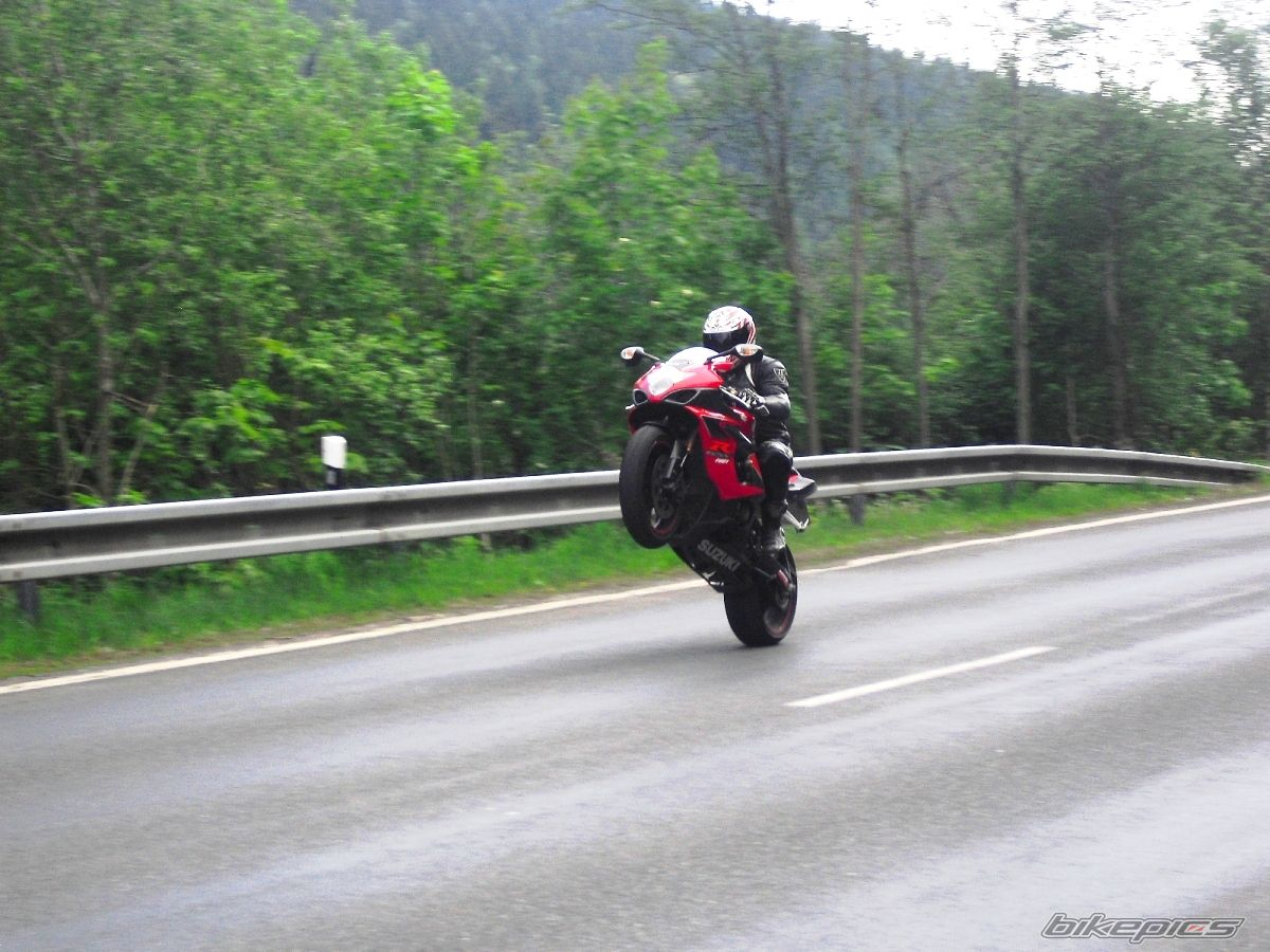 2006 SUZUKI GSX R 1000 | Picture 2240721 motorcycle photo