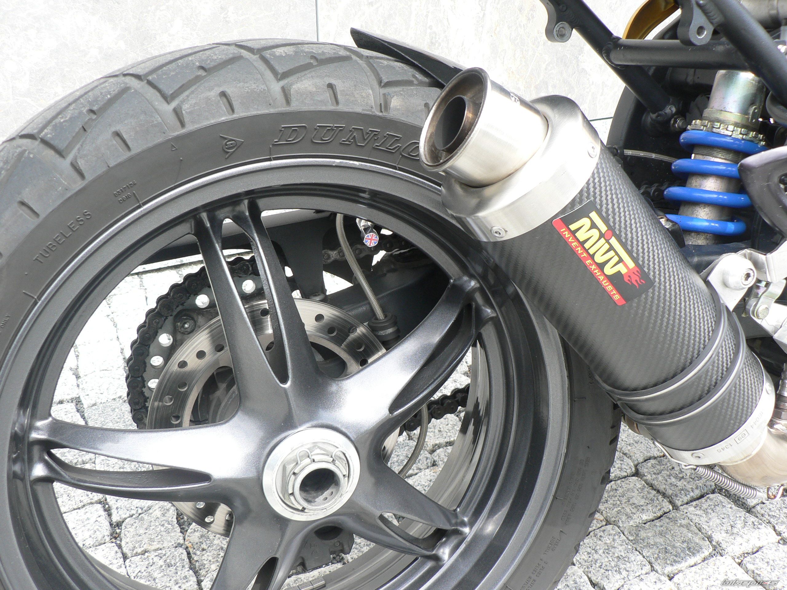 2006 TRIUMPH SPEED TRIPLE | Picture 2240905 motorcycle photo