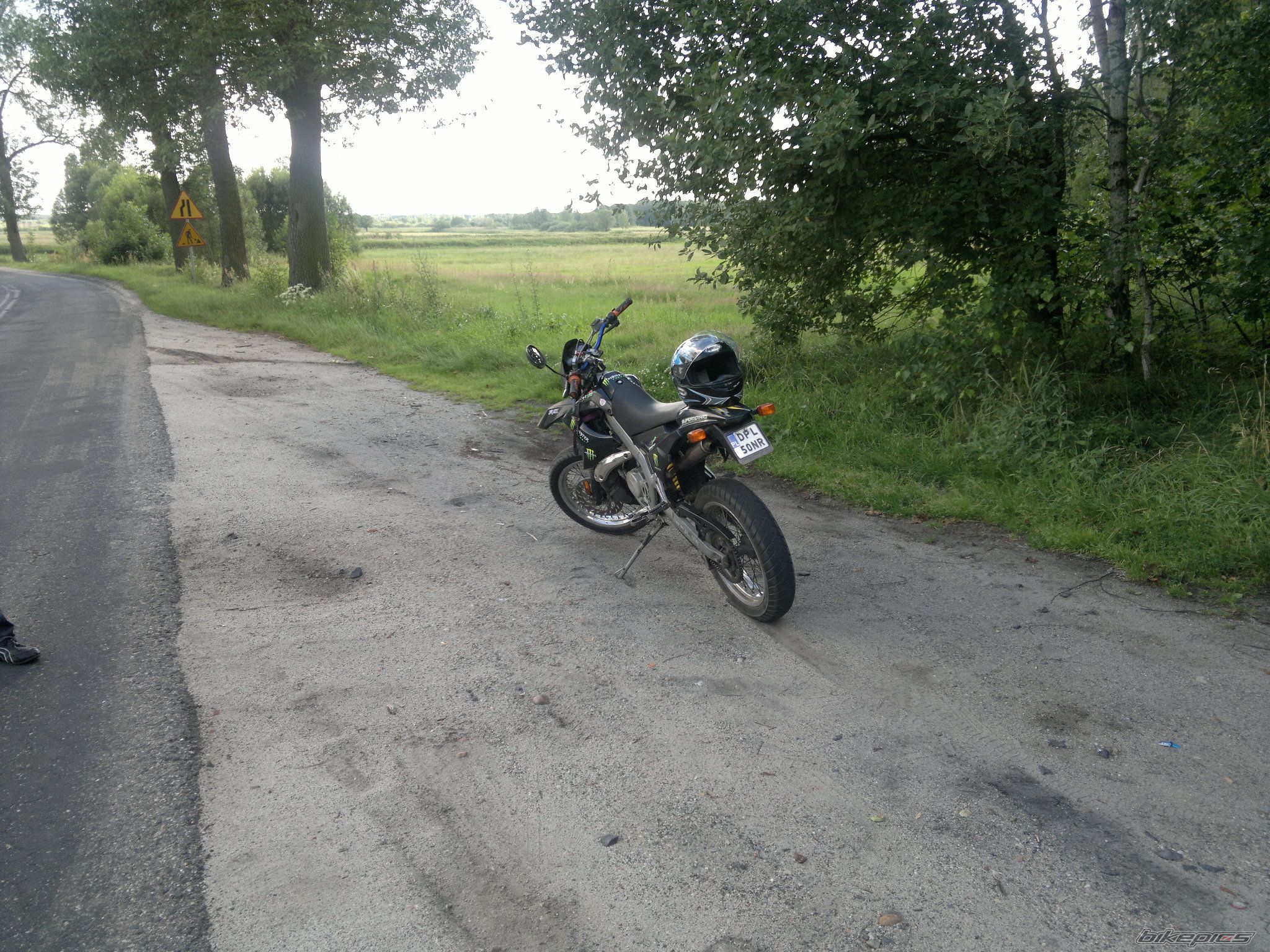 2004 DERBI SENDA SM 50 | Picture 2240984 motorcycle photo