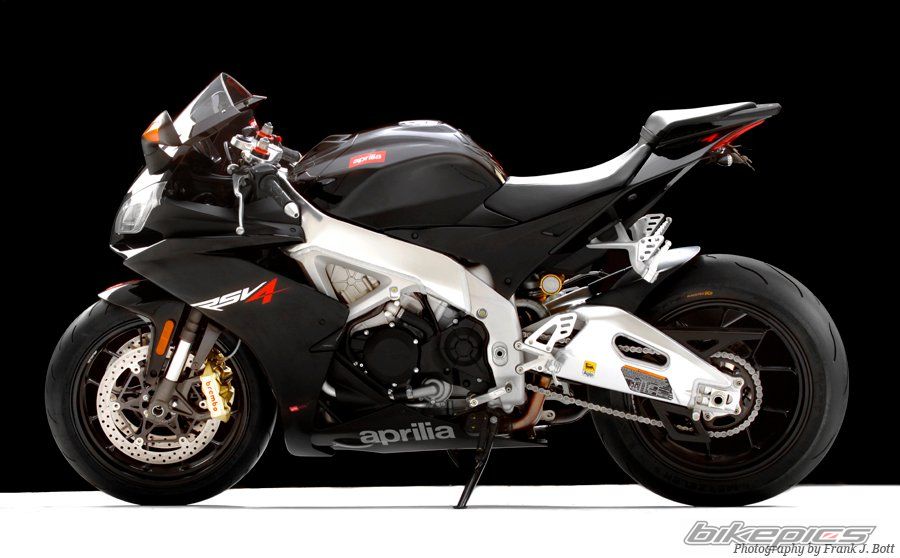 2010 APRILIA RSV4 | Picture 2241131 motorcycle photo