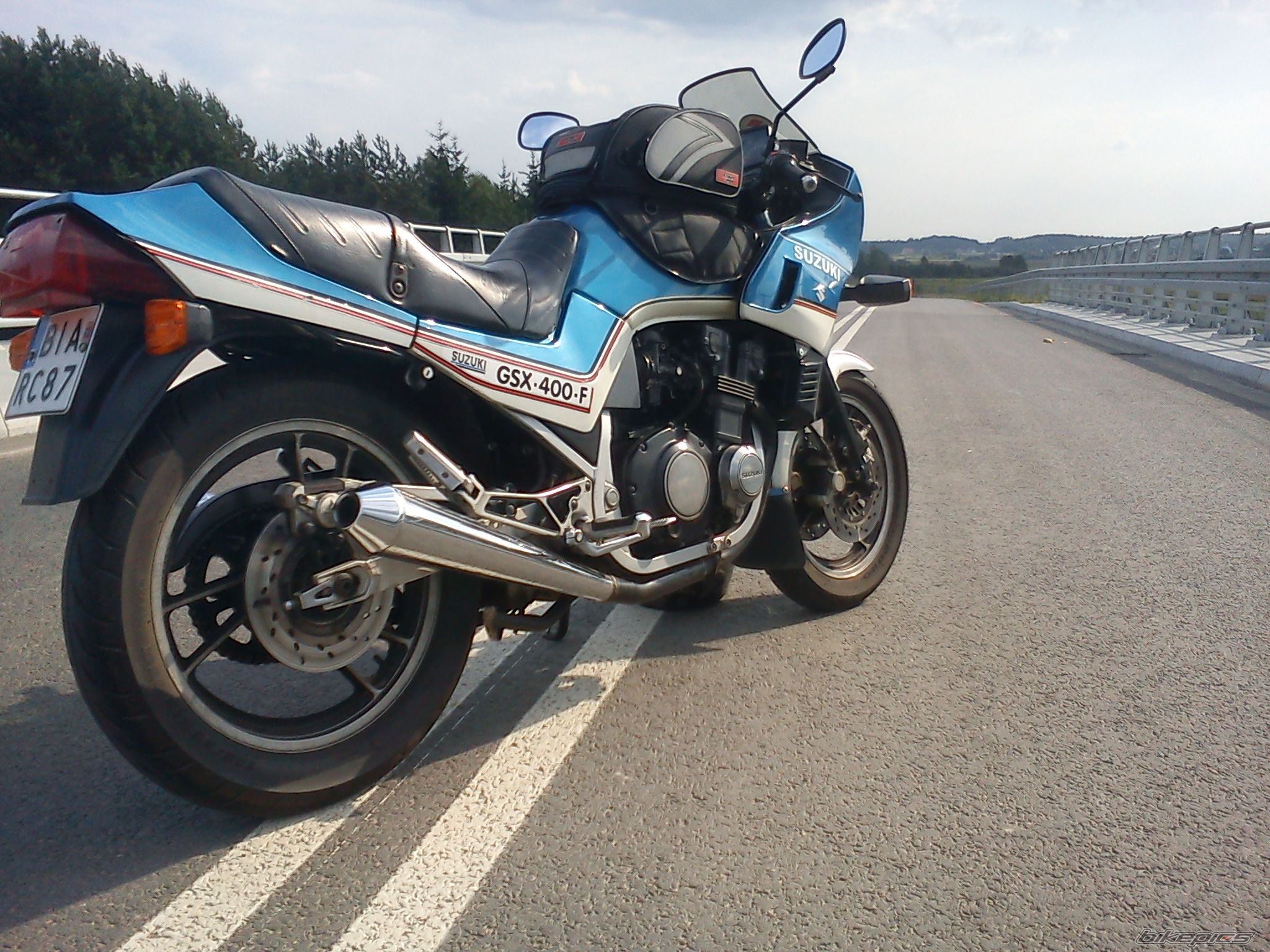 1987 SUZUKI GSX 400 F | Picture 2241971 motorcycle photo