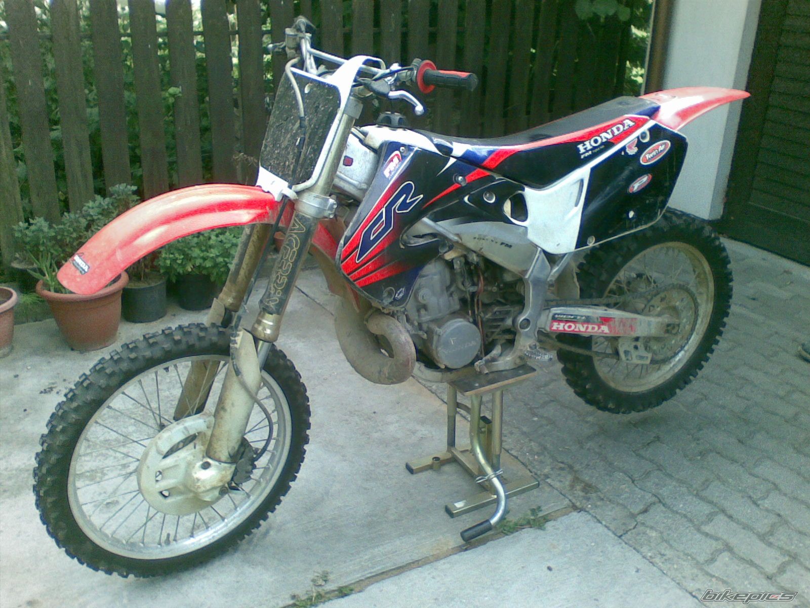1999 HONDA CR 250 | Picture 2243188 motorcycle photo
