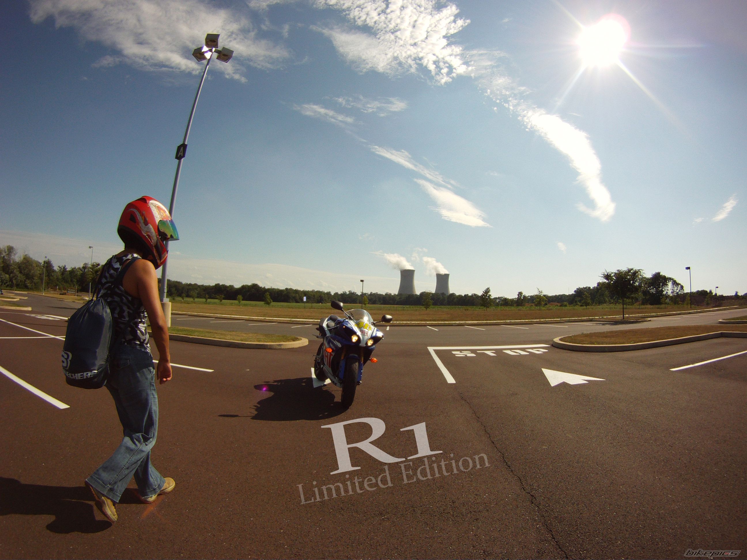 2010 YAMAHA YZF R1 | Picture 2243332 motorcycle photo