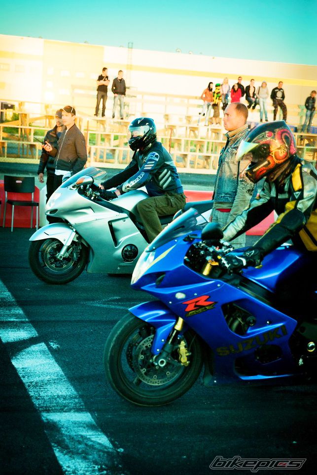 2004 SUZUKI GSX R 1000 | Picture 2243483 motorcycle photo