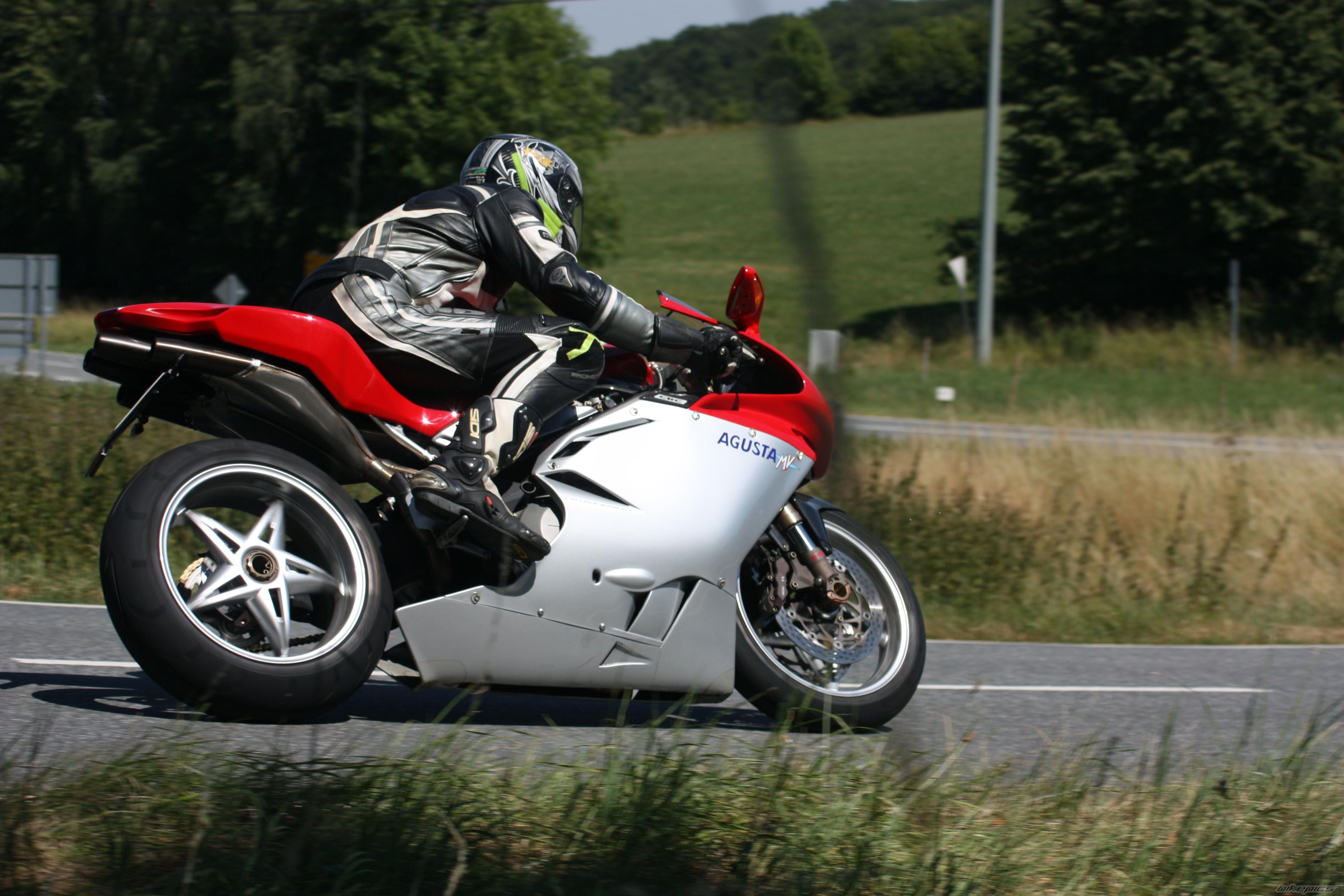 2003 MV AGUSTA F4 750 | Picture 2244497 motorcycle photo