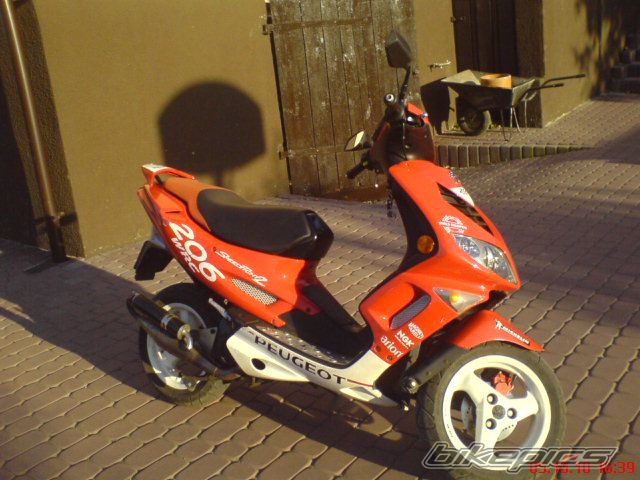 2004 PEUGEOT SPEEDFIGHT2 50 | Picture 2244811 motorcycle photo