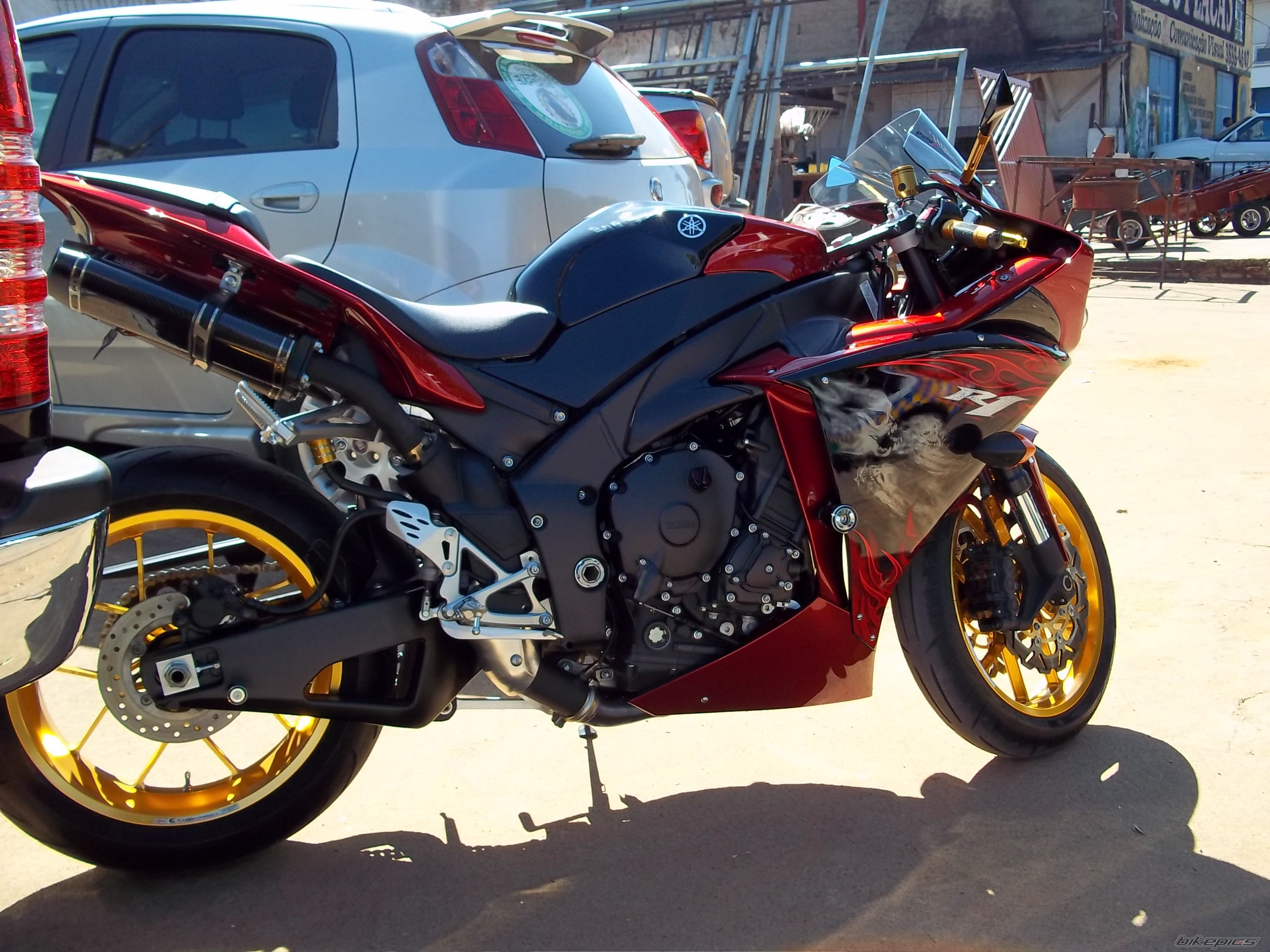 2012 YAMAHA YZF R1 | Picture 2245083 motorcycle photo