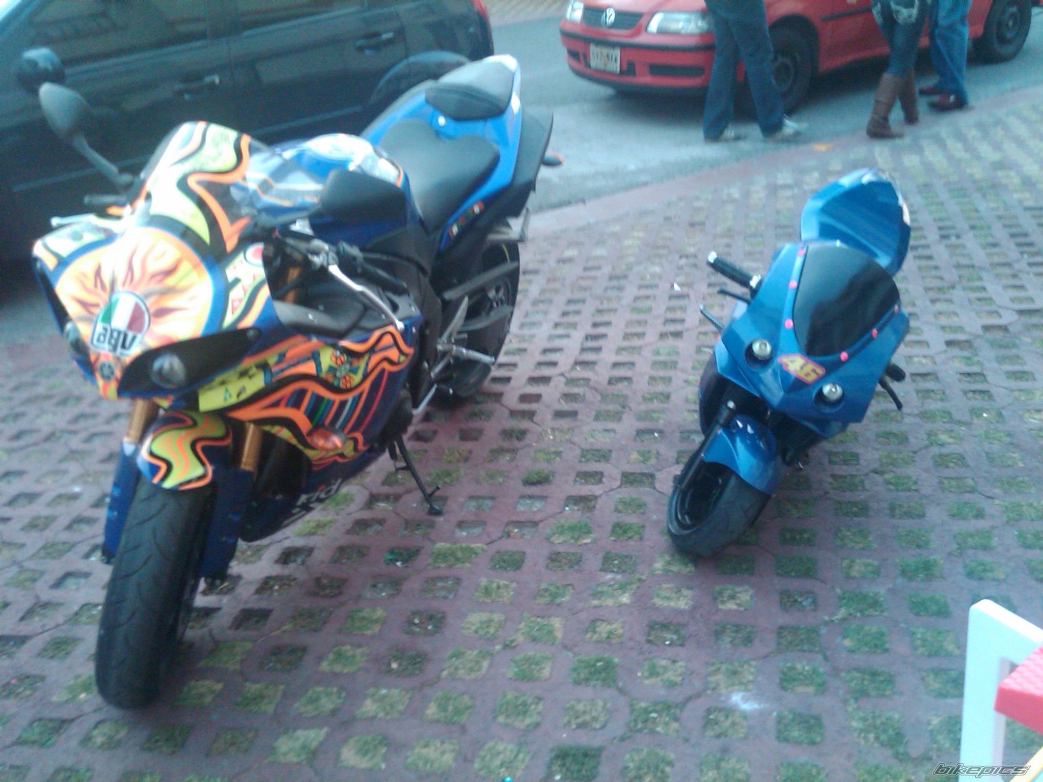 2010 YAMAHA YZF R1 | Picture 2245119 motorcycle photo