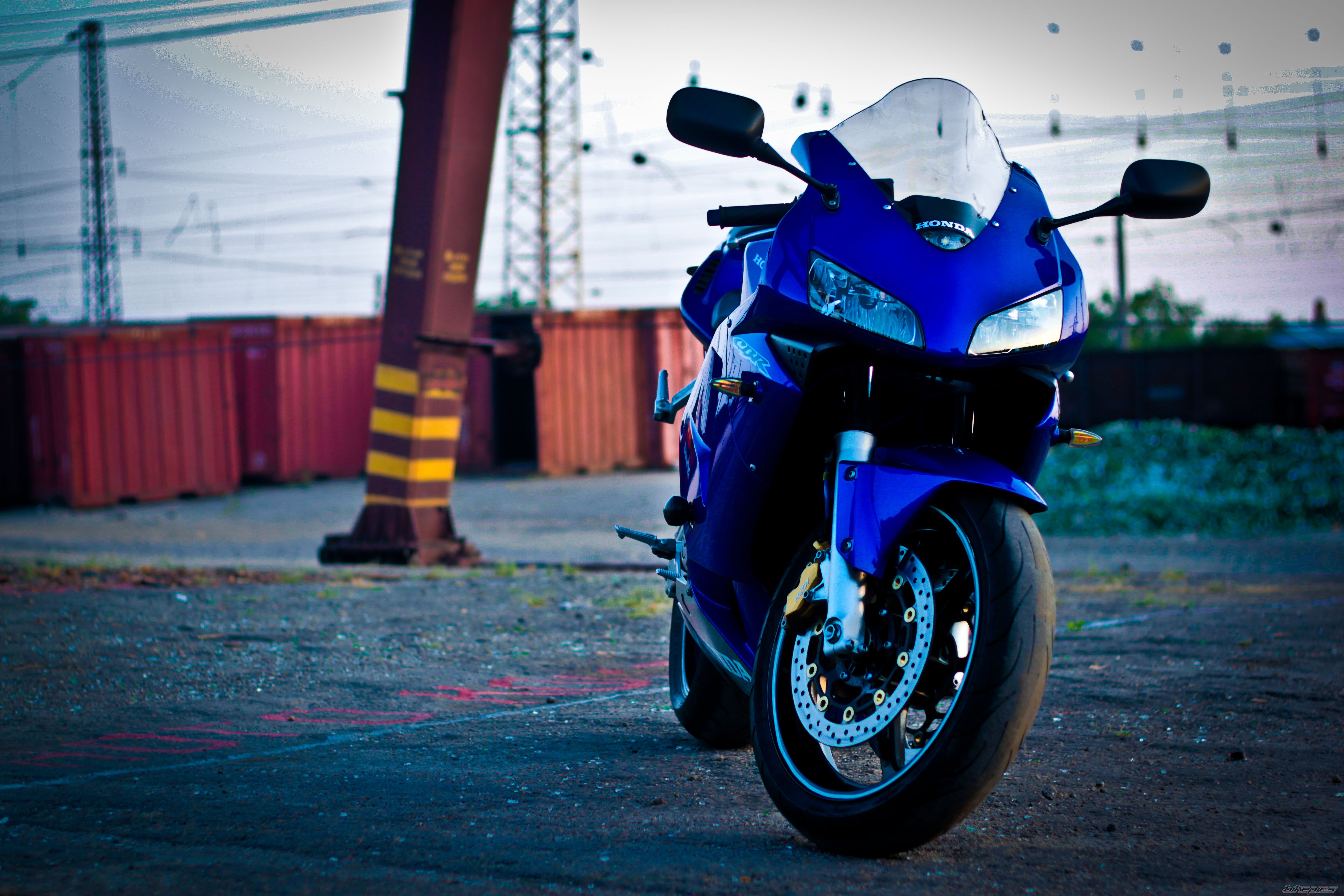 2004 HONDA CBR 600 RR | Picture 2245582 motorcycle photo