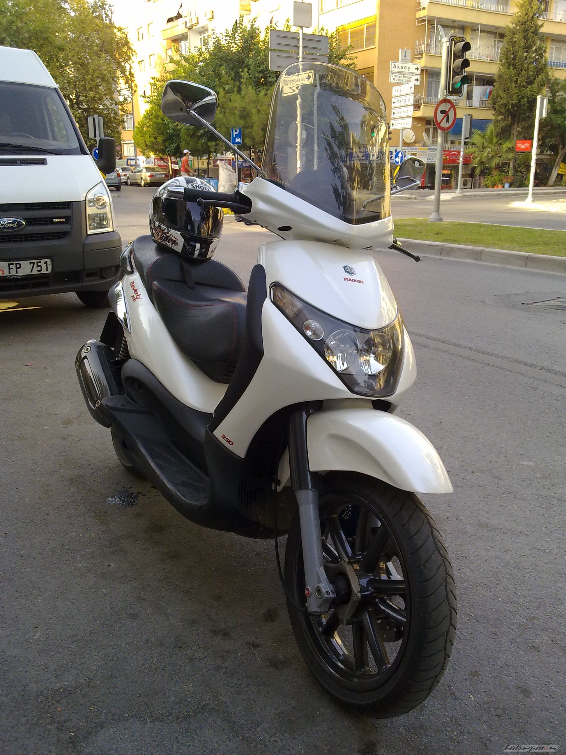 2005 PIAGGIO BV250 | Picture 2246255 motorcycle photo