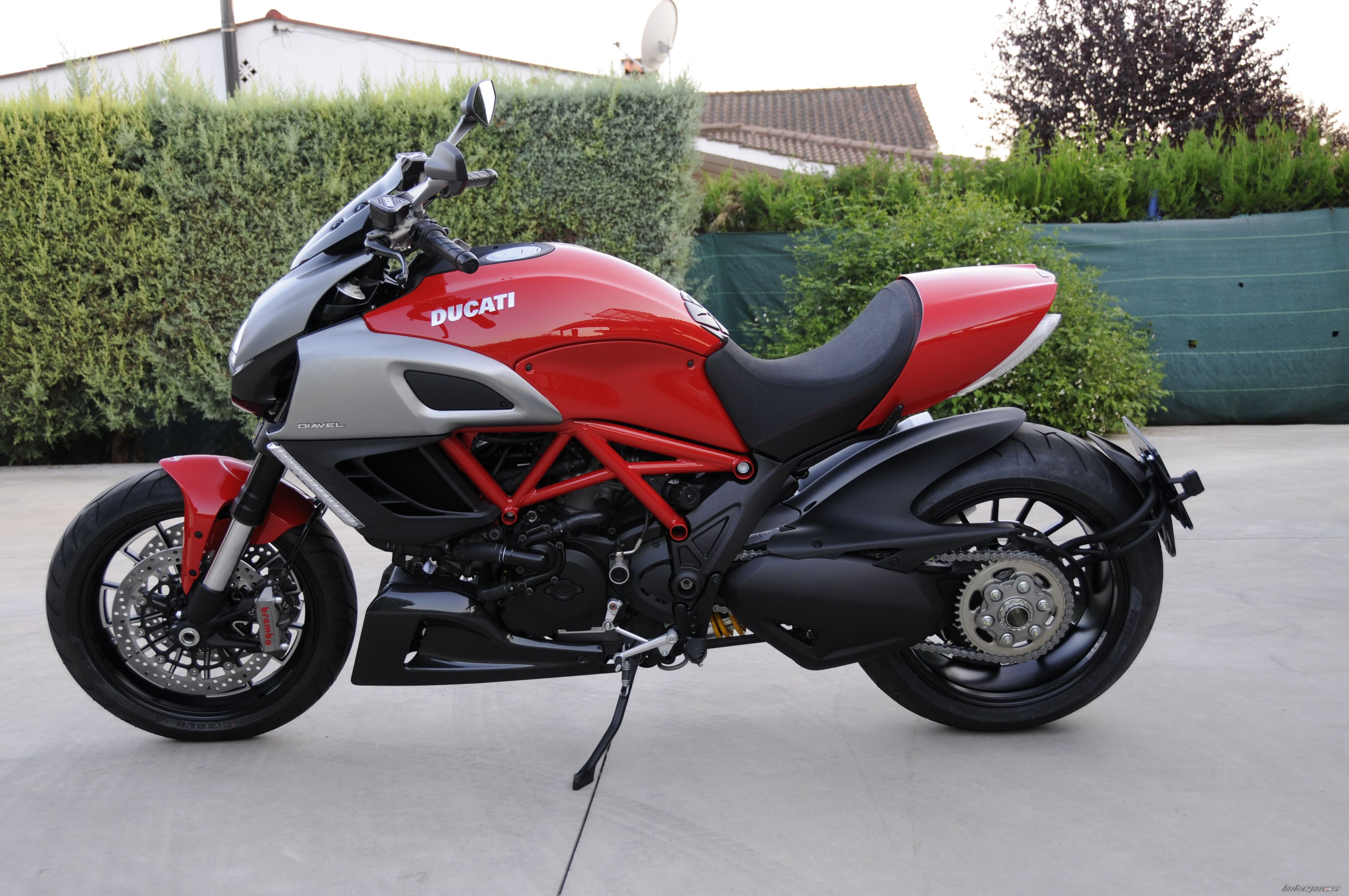 2011 DUCATI DIAVEL | Picture 2247792 motorcycle photo