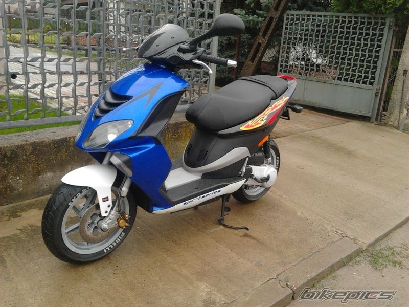 2005 PIAGGIO NRG | Picture 2248726 motorcycle photo