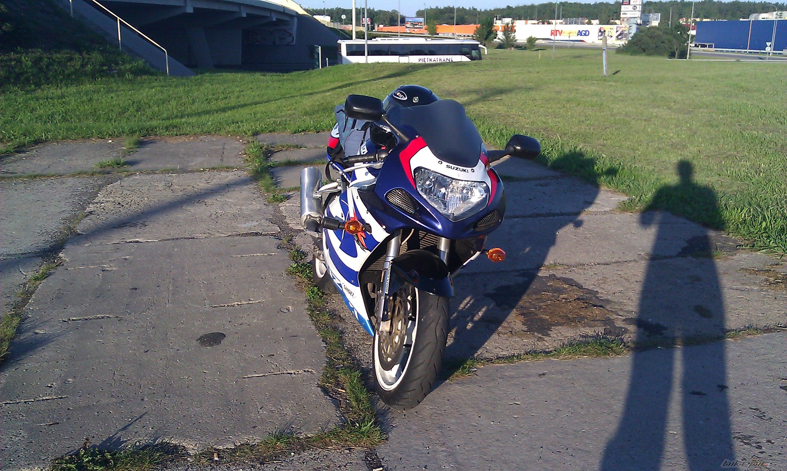 2001 SUZUKI GSX R 750 | Picture 2251818 motorcycle photo