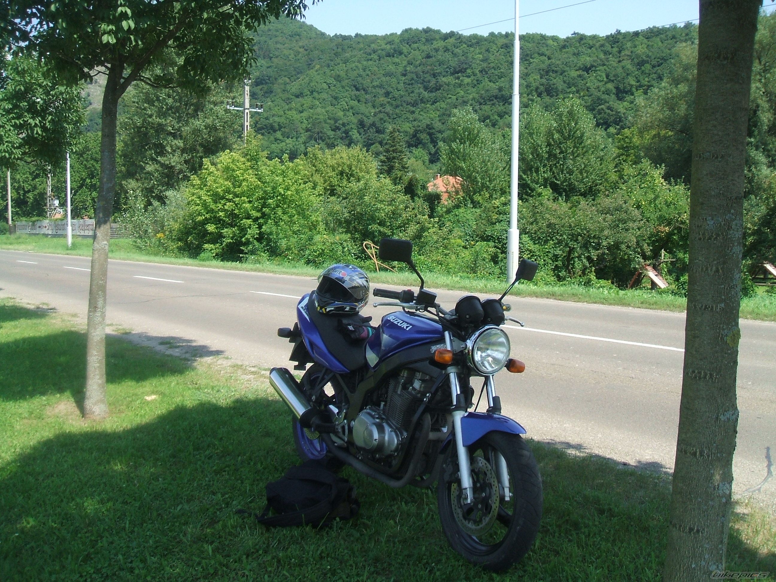 2004 SUZUKI GS 500 | Picture 2252630 motorcycle photo