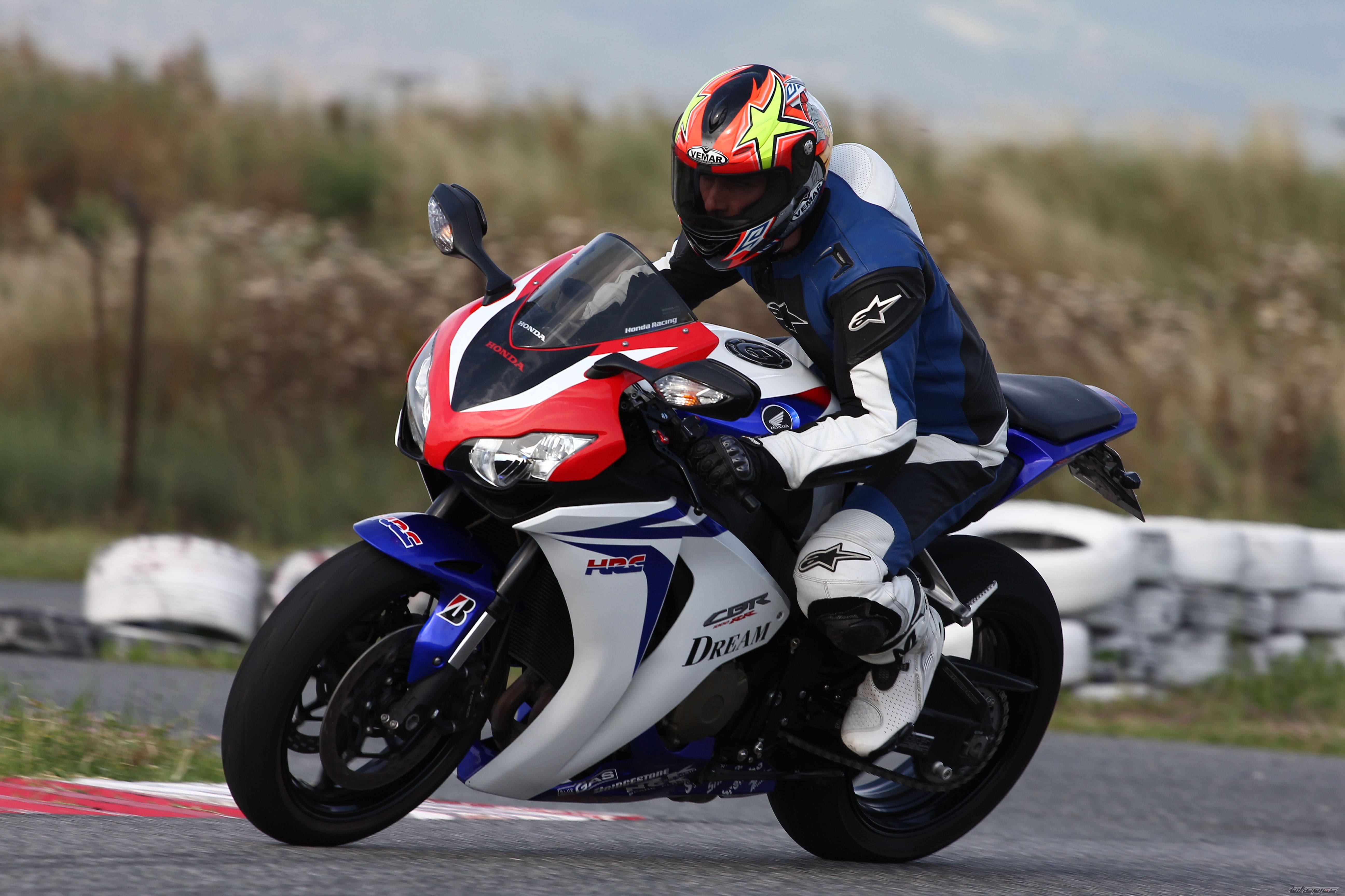 2008 HONDA CBR 1000  RR | Picture 2252807 motorcycle photo
