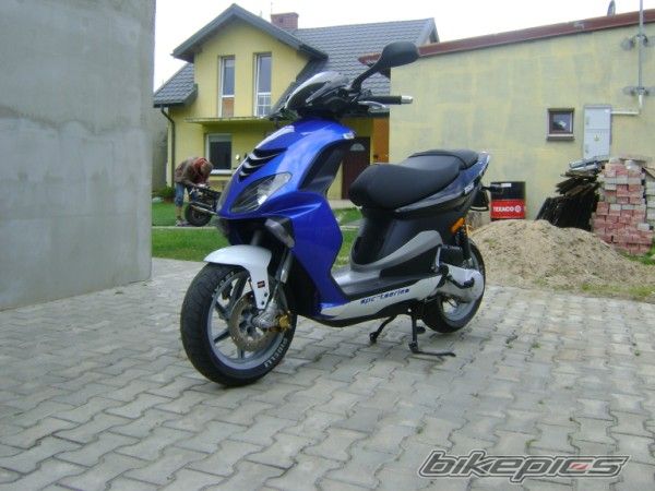 2005 PIAGGIO NRG | Picture 2254537 motorcycle photo