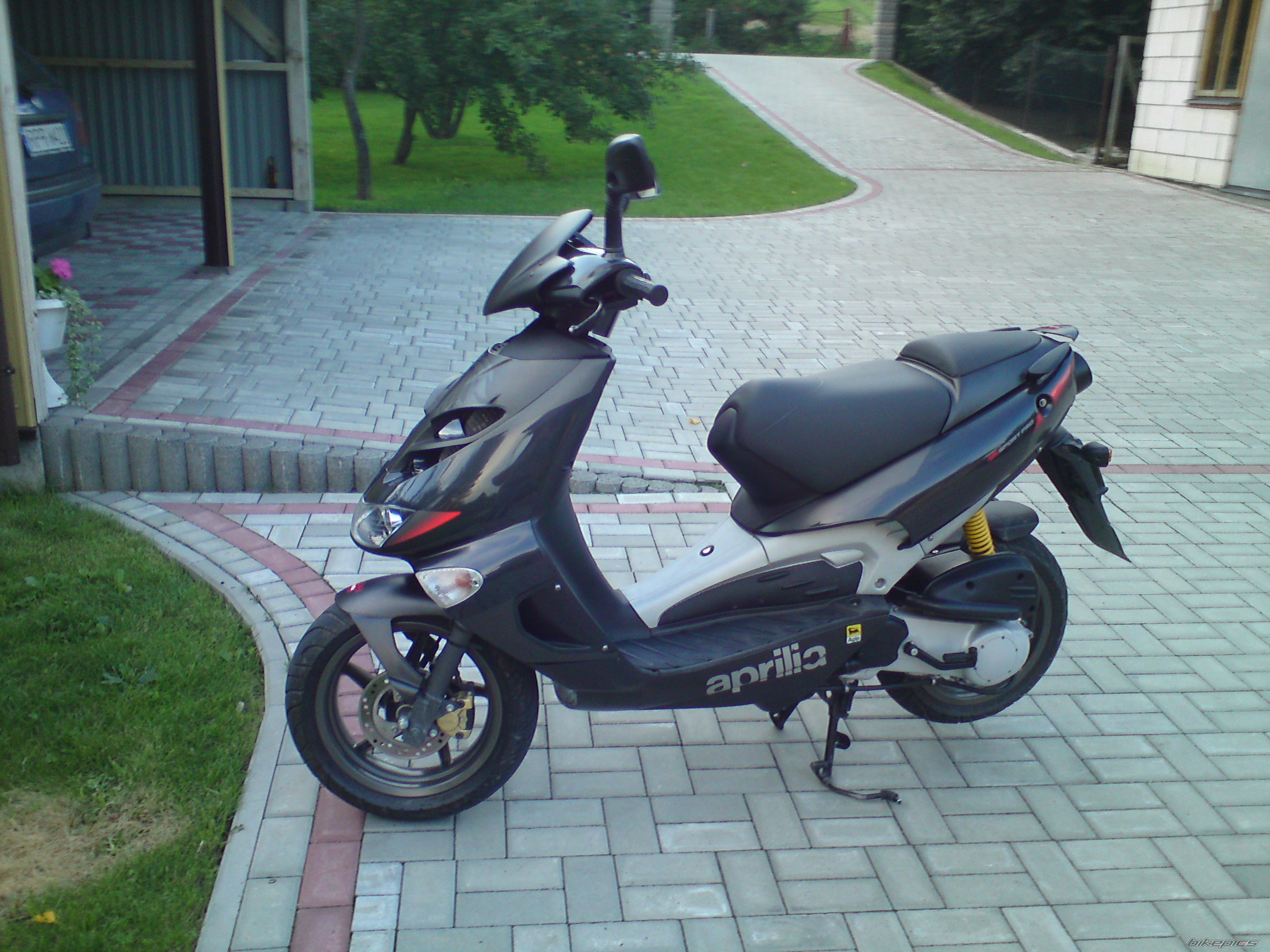 2007 APRILIA SR 50 | Picture 2254837 motorcycle photo