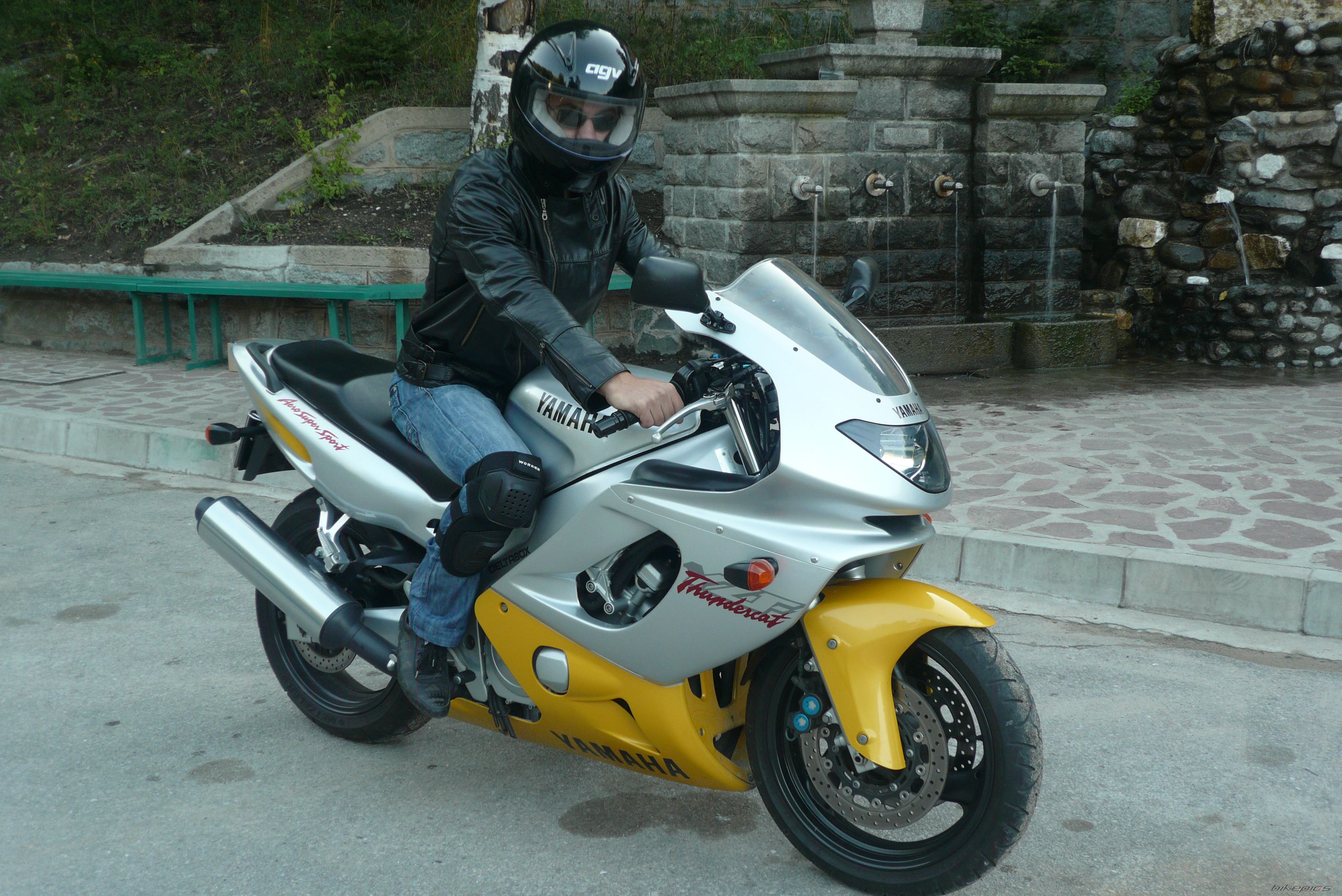1997 YAMAHA YZF 600 | Picture 2255220 motorcycle photo