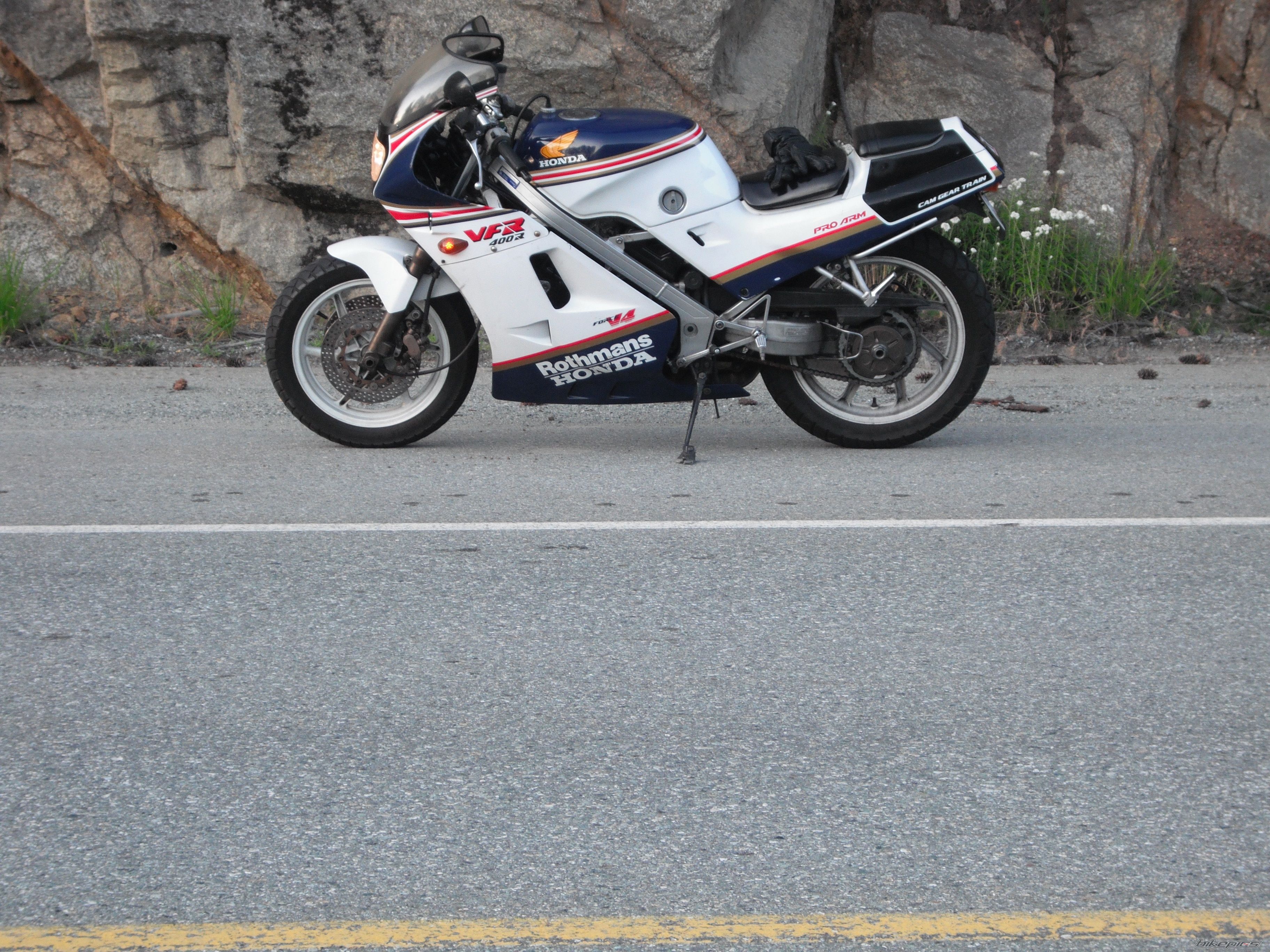 1988 HONDA VFR 400 | Picture 2256175 motorcycle photo