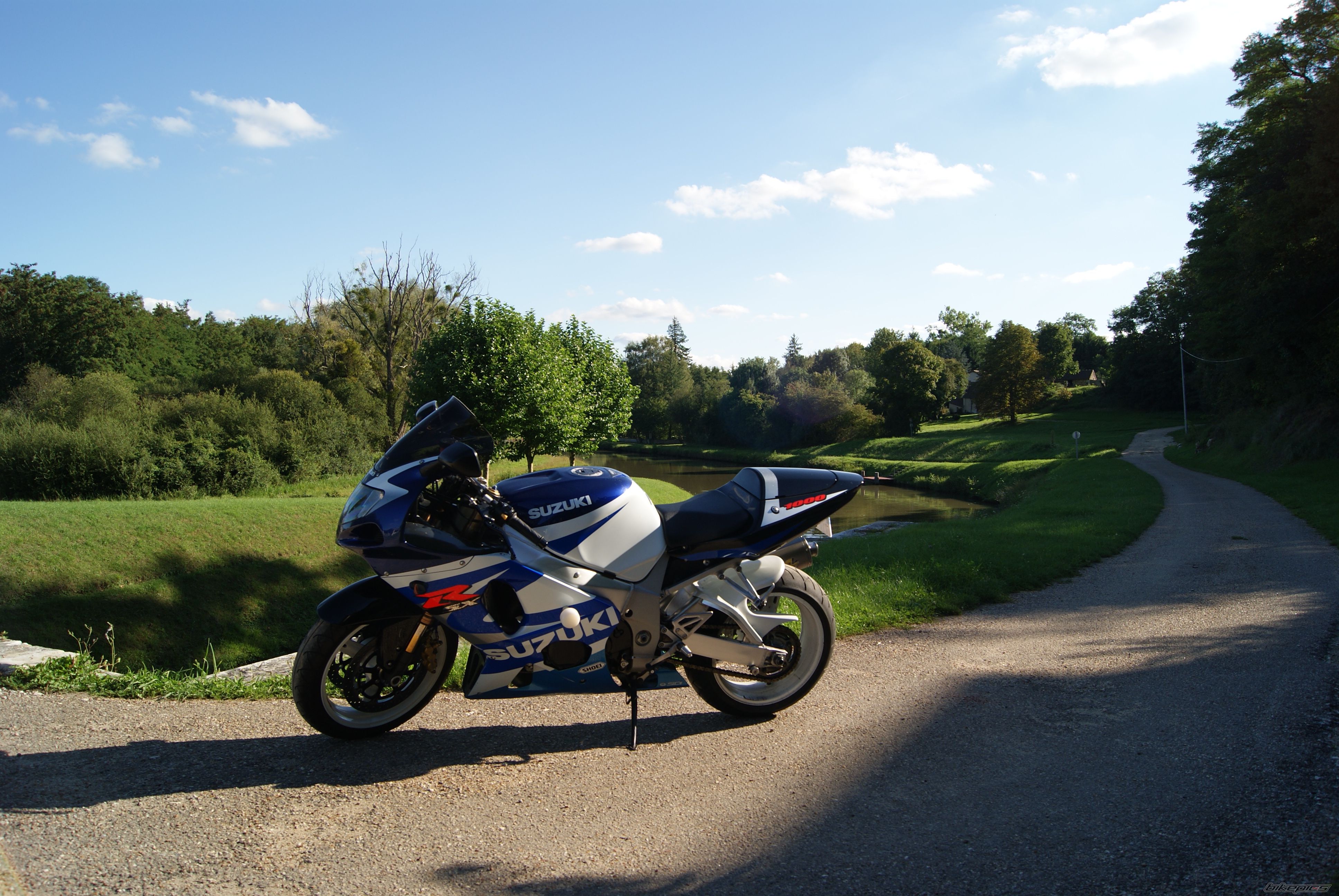 2001 SUZUKI GSX R 1000 | Picture 2257313 motorcycle photo