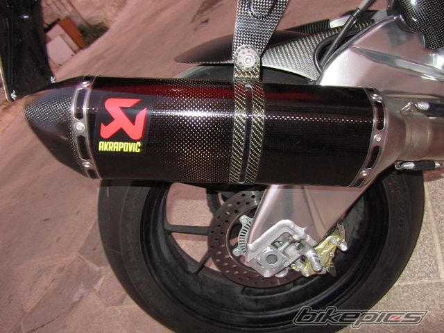 2011 APRILIA RSV4 | Picture 2261649 motorcycle photo