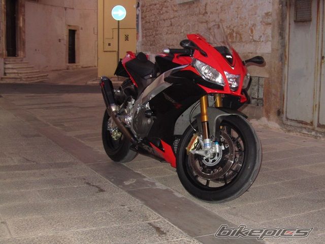 2011 APRILIA RSV4 | Picture 2261657 motorcycle photo