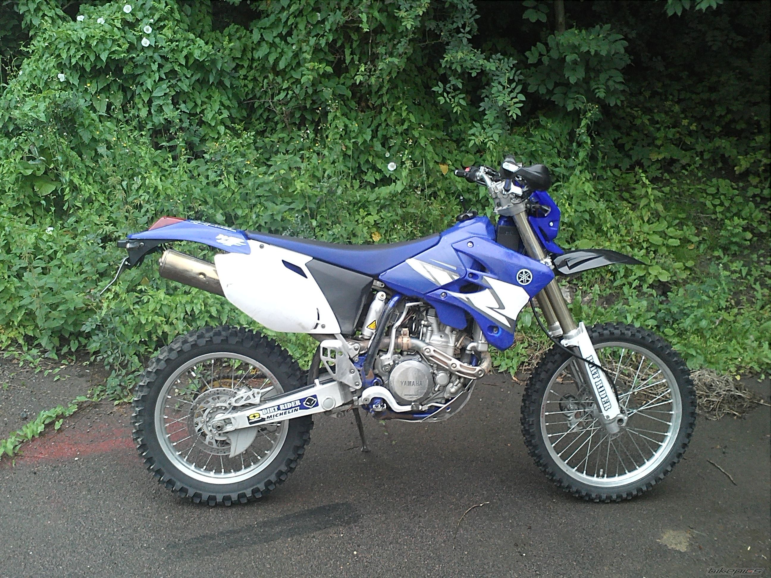 2004 YAMAHA WR 450F | Picture 2262005 motorcycle photo