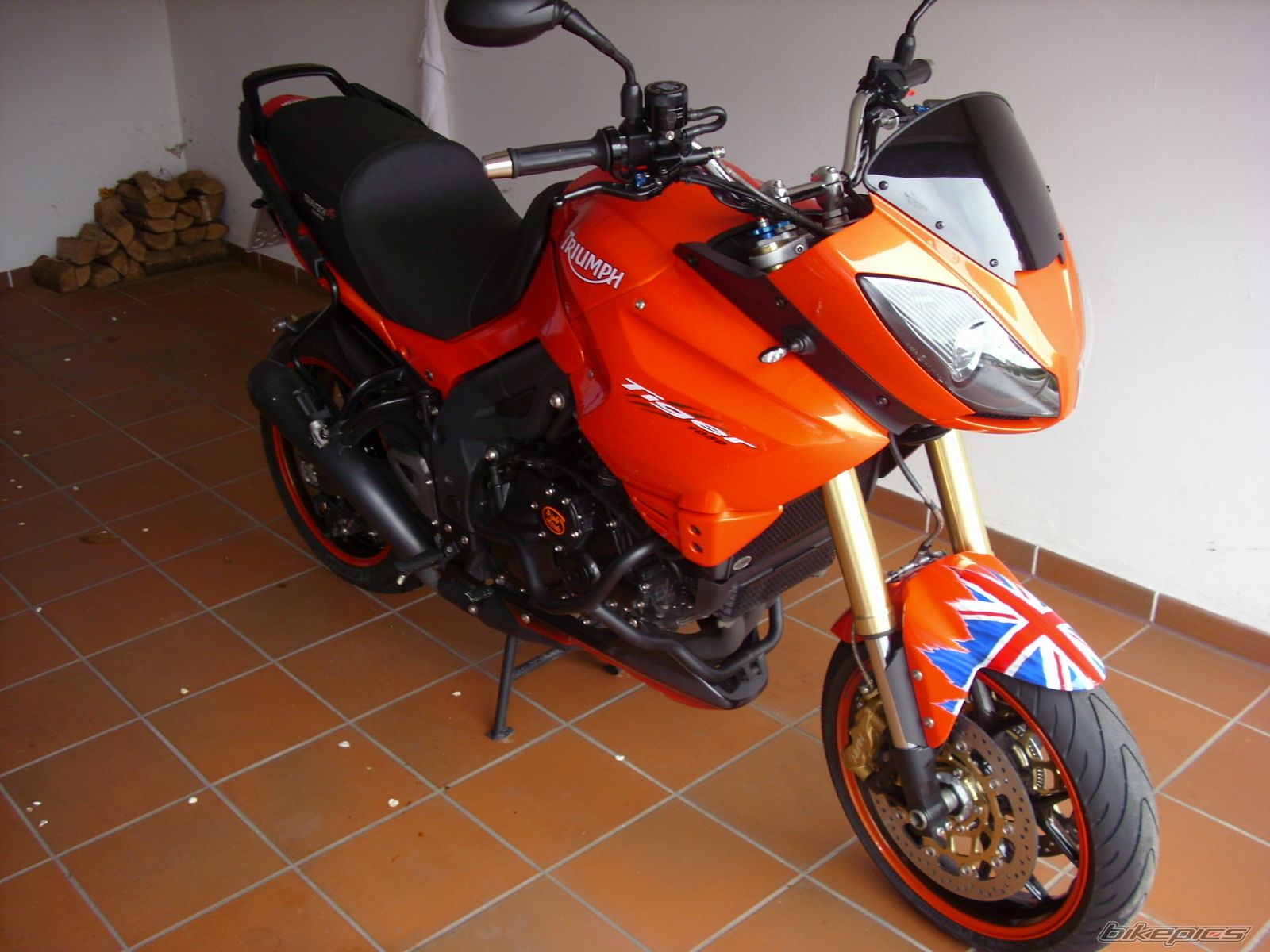 2007 TRIUMPH TIGER 1050 | Picture 2262299 motorcycle photo