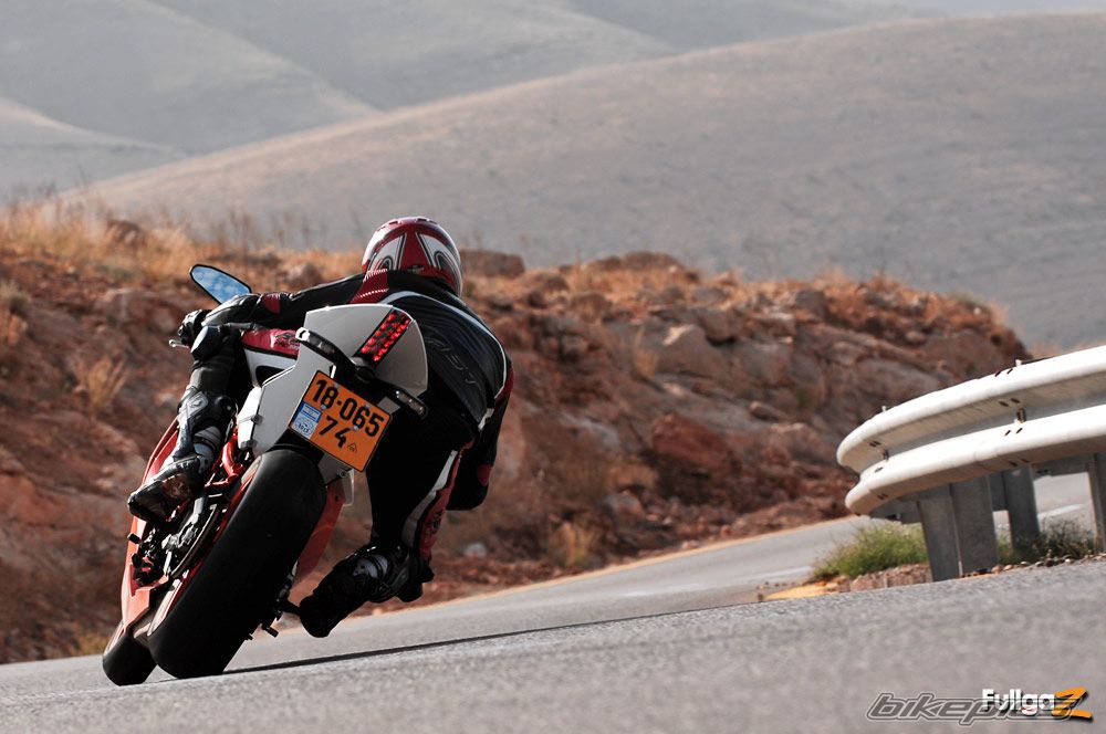 2011 KTM RC8 R | Picture 2263265 motorcycle photo
