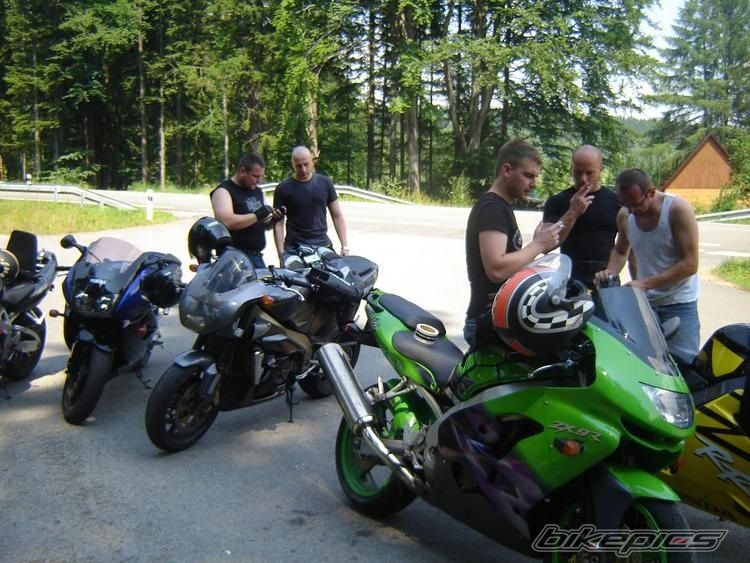 2004 APRILIA RSV MILLE TUONO | Picture 2264478 motorcycle photo