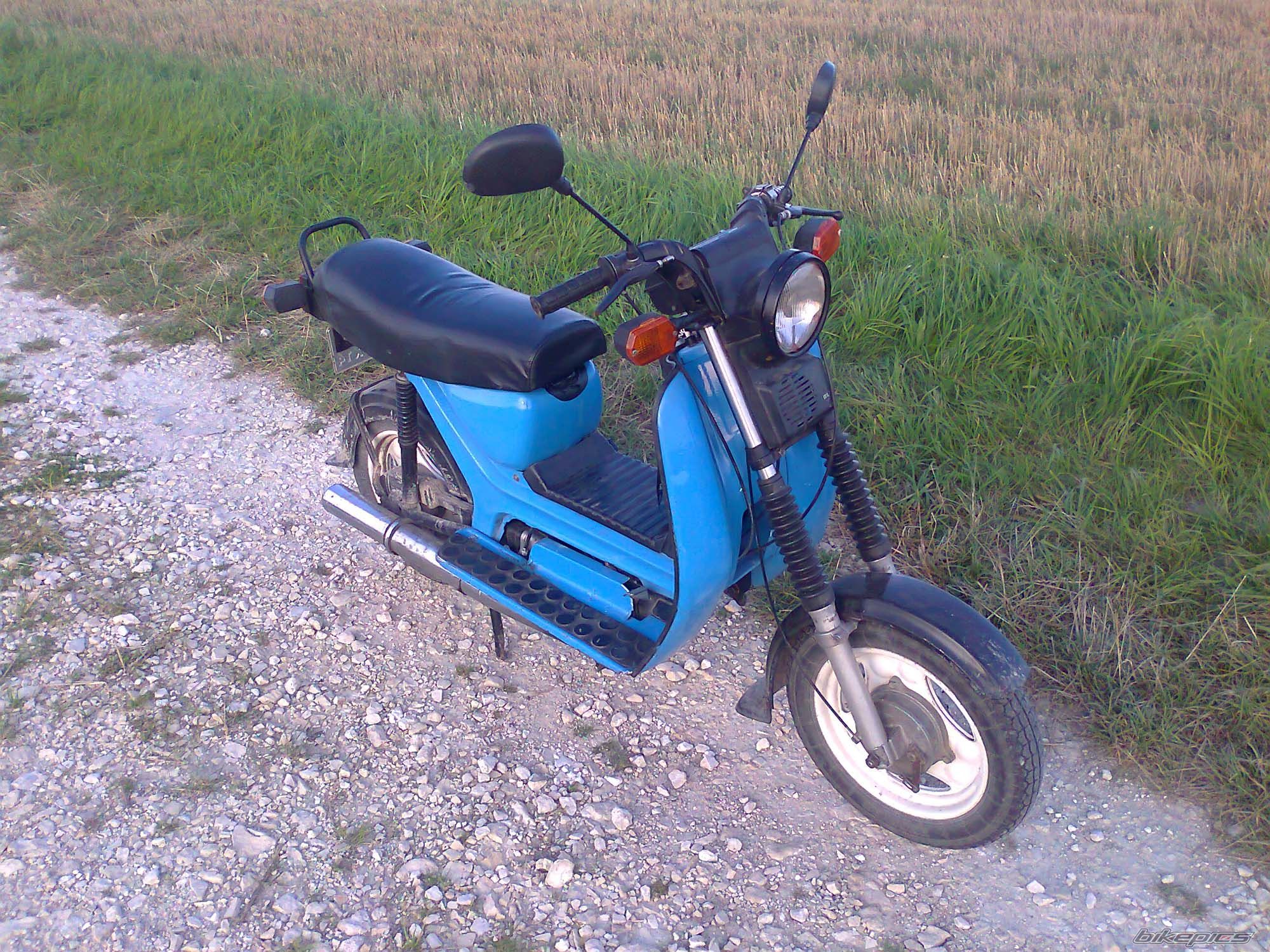 1989 SIMSON SR 50 | Picture 2266567 motorcycle photo