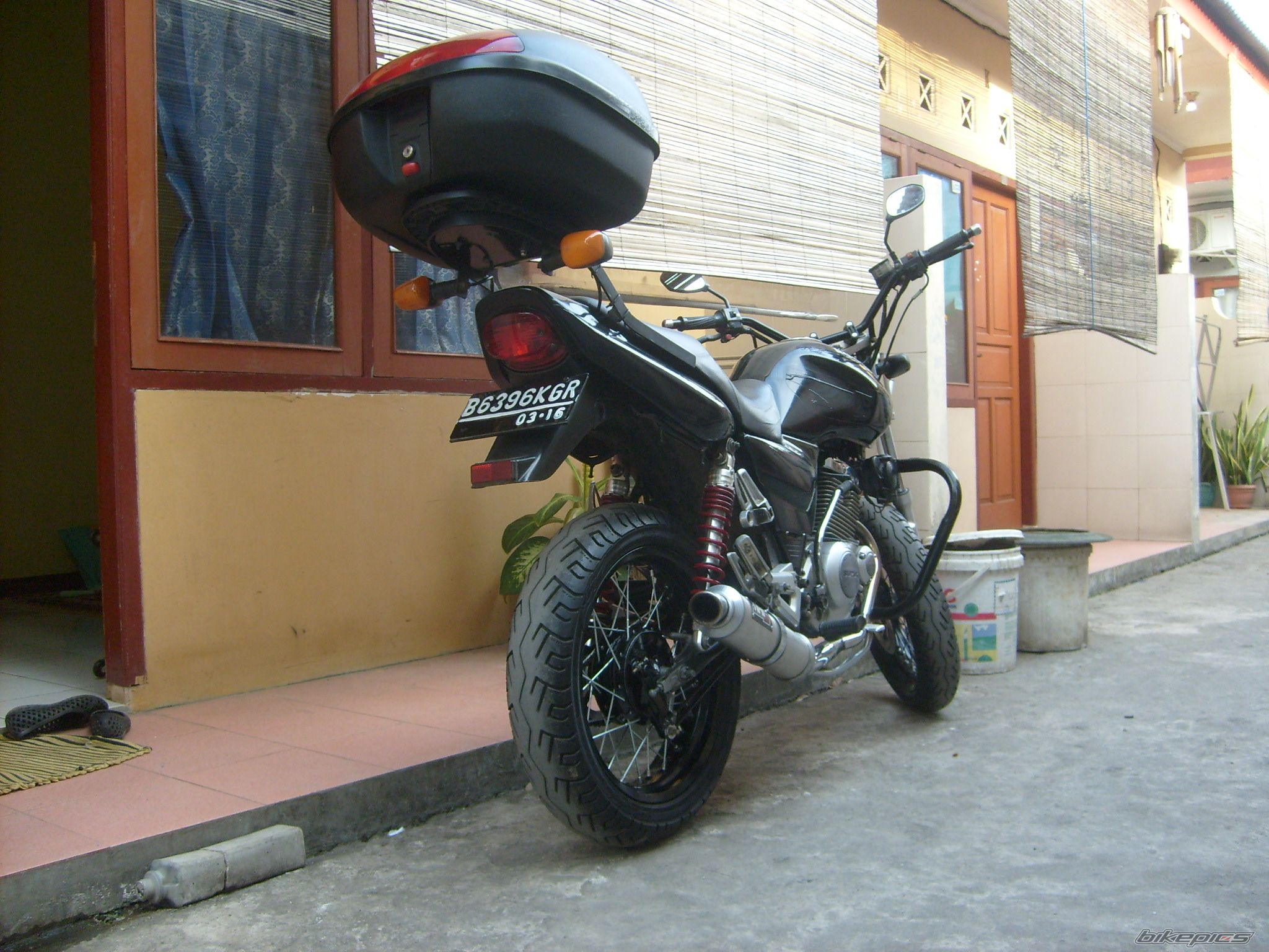 2006 SUZUKI EN 125 | Picture 2266779 motorcycle photo