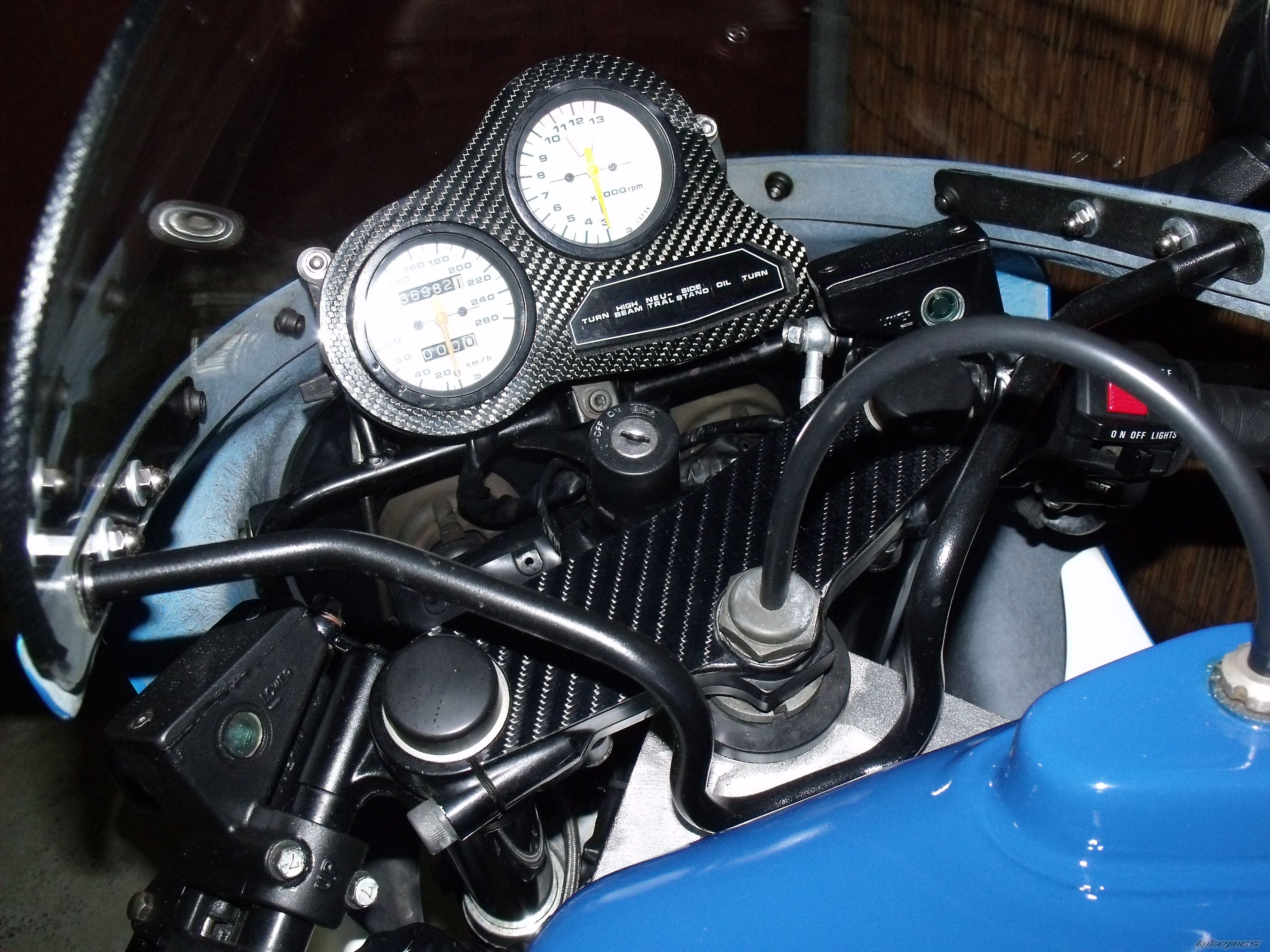 1985 SUZUKI GSX R 750 | Picture 2266798 motorcycle photo