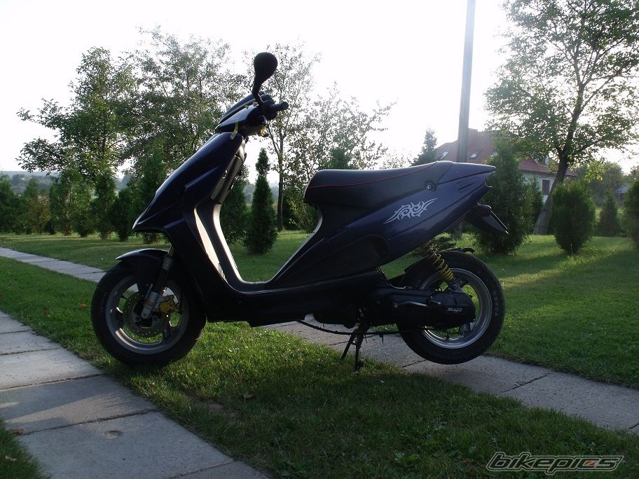 1998 MALAGUTI PHANTOM 50 F12 | Picture 2268097 motorcycle photo