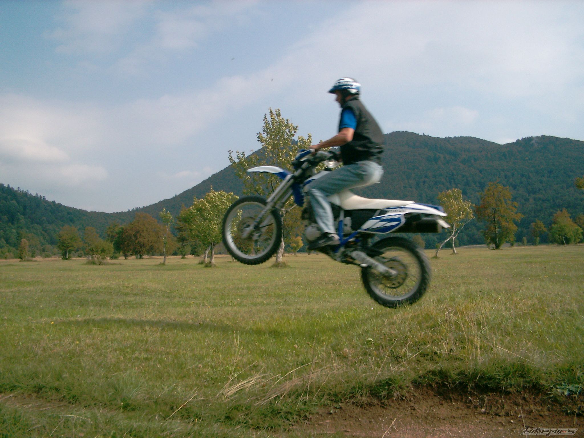 2004 YAMAHA TTR 600 | Picture 2269734 motorcycle photo