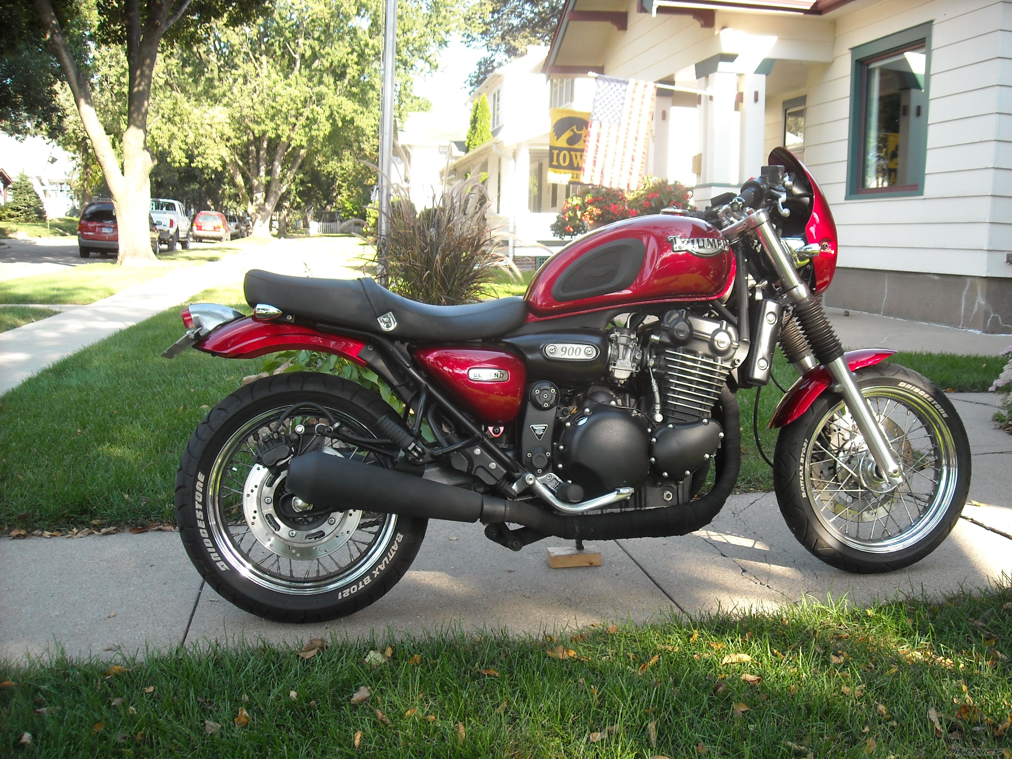 2000 TRIUMPH LEGEND TT | Picture 2269978 motorcycle photo