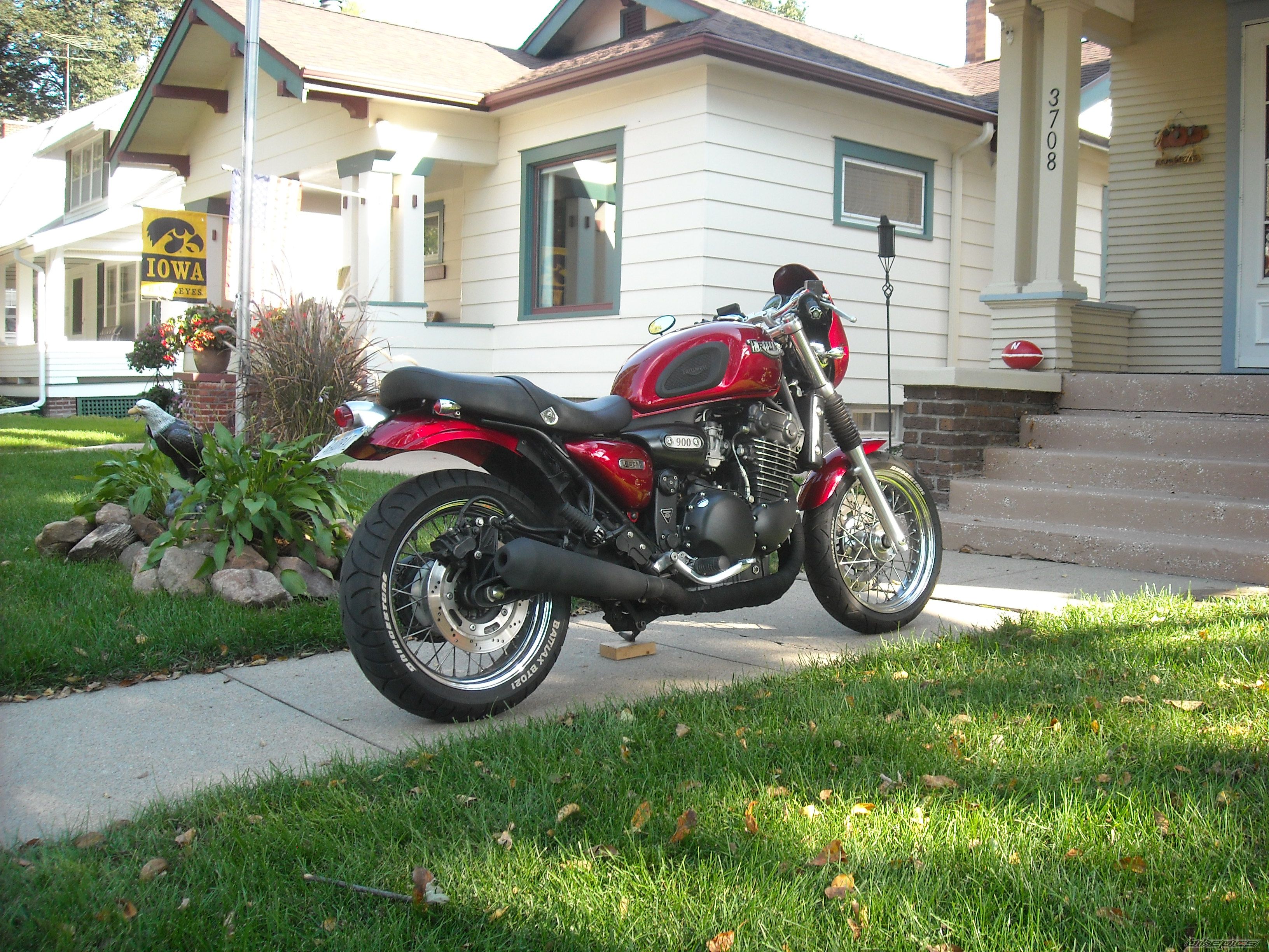 2000 TRIUMPH LEGEND TT | Picture 2269980 motorcycle photo