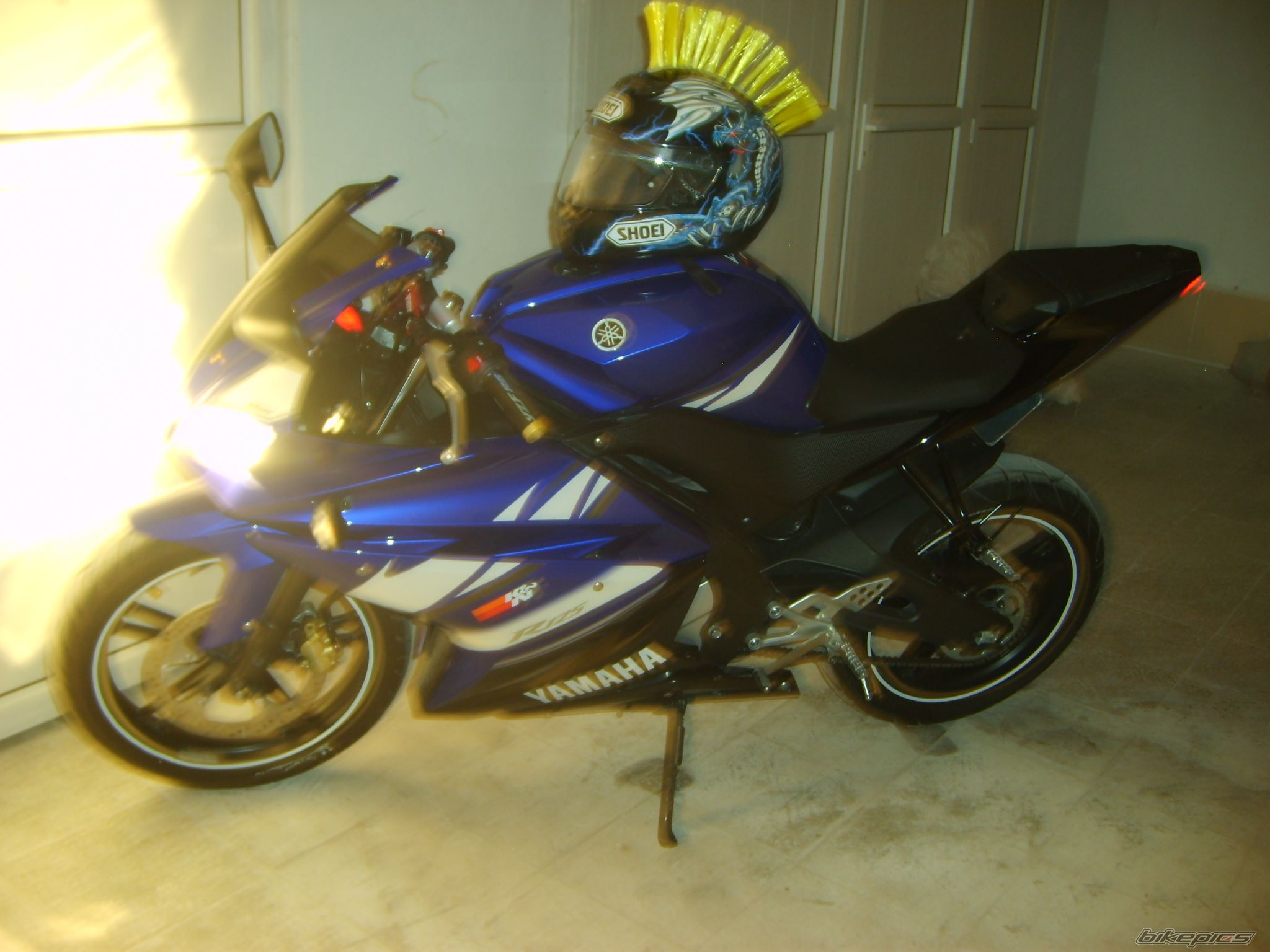 2011 YAMAHA YZF R125 | Picture 2270184 motorcycle photo