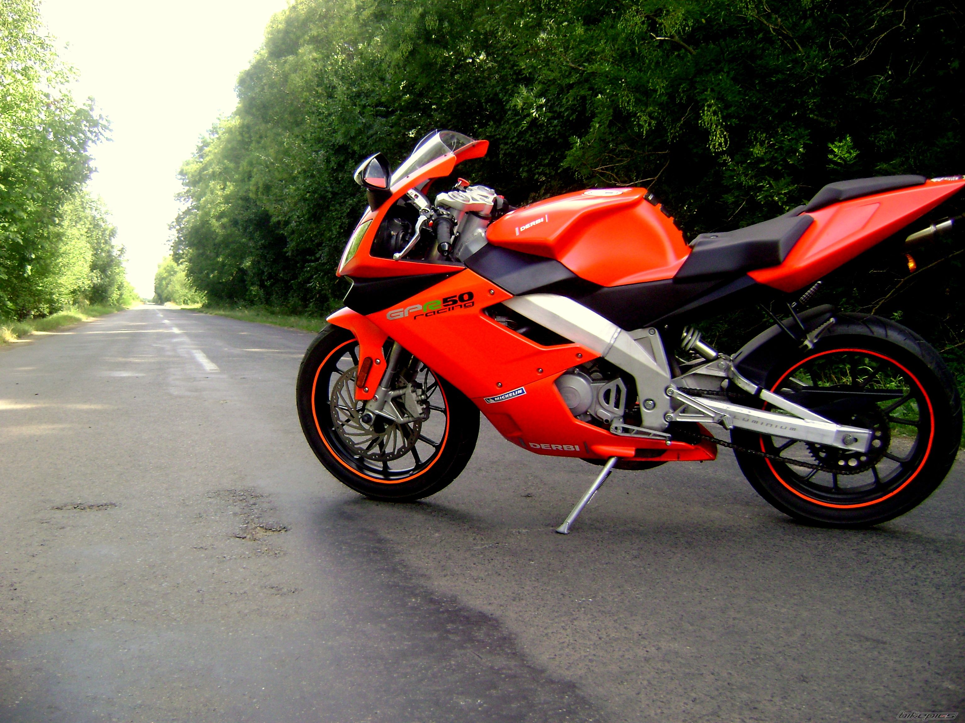 2006 DERBI GPR 50 RACING | Picture 2270522 motorcycle photo