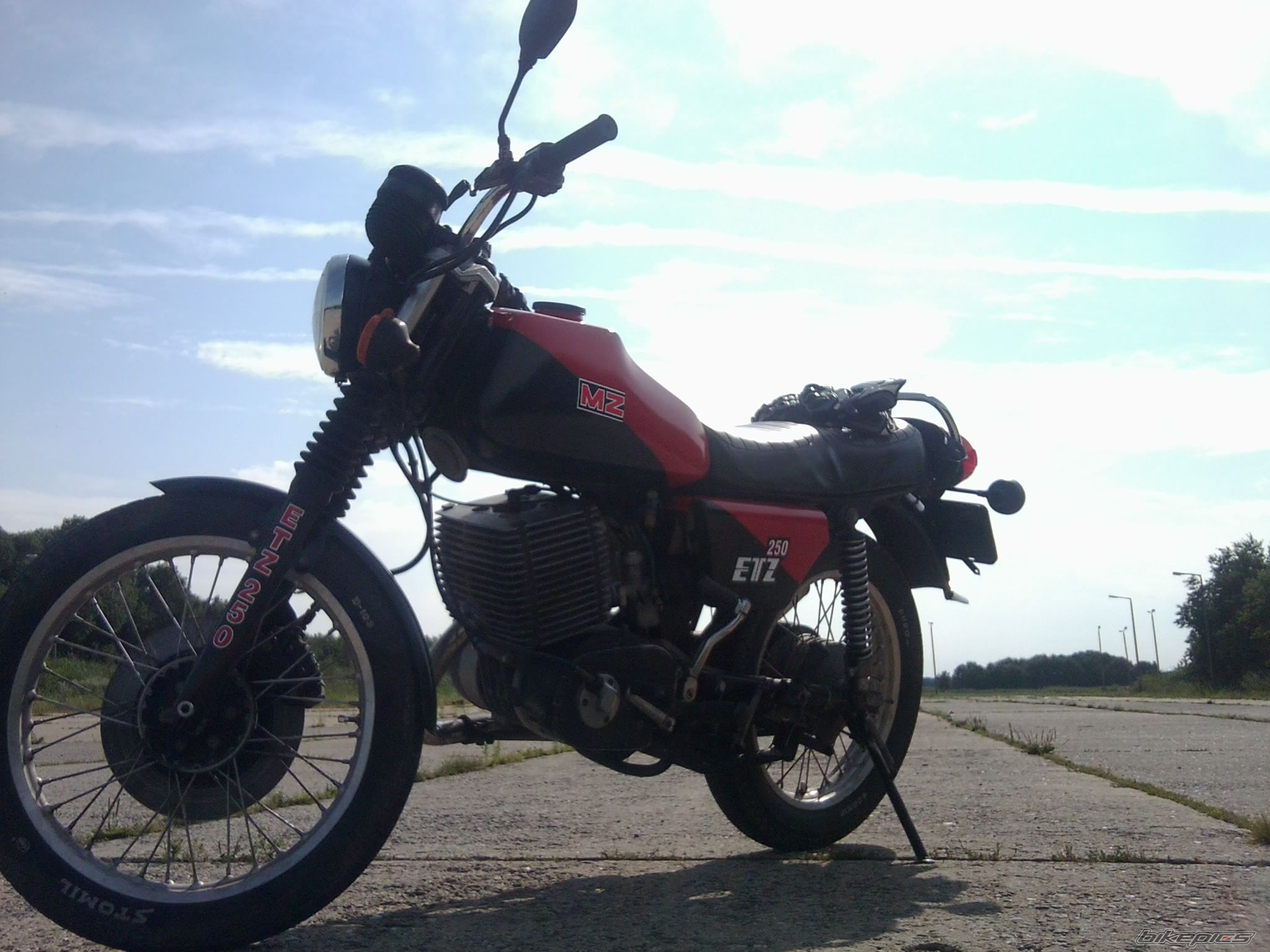 1986 MZ ETZ 250 | Picture 2272228 motorcycle photo