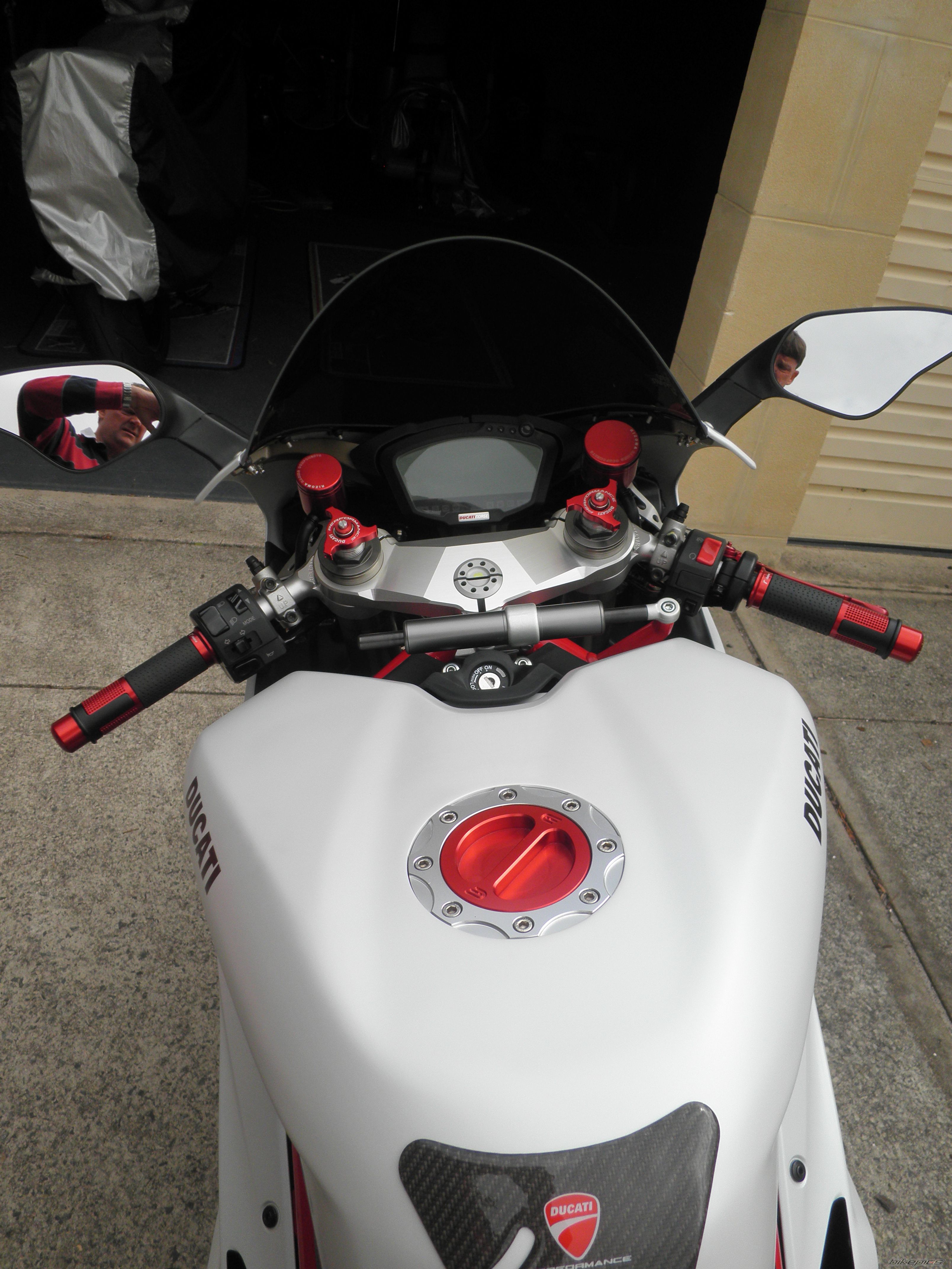 2011 DUCATI 848 | Picture 2273203 motorcycle photo
