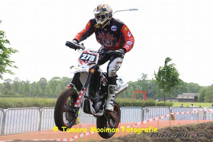 2008 HUSQVARNA SM 450 R | Picture 2273442 motorcycle photo