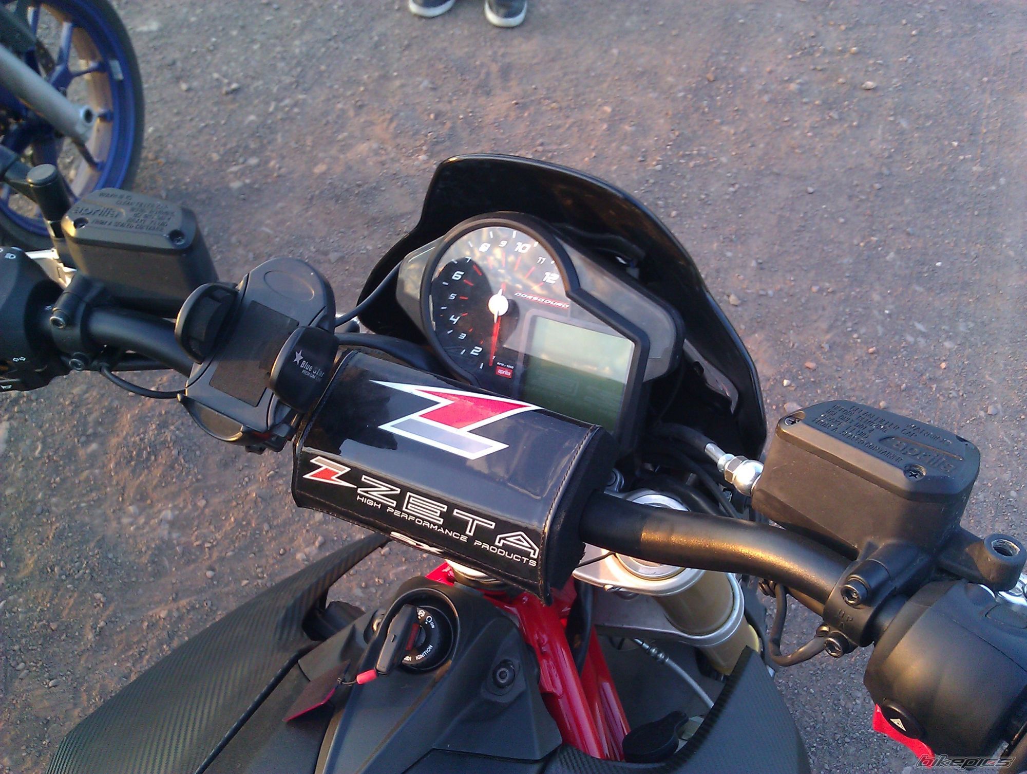 2008 APRILIA DORSODURO | Picture 2273541 motorcycle photo