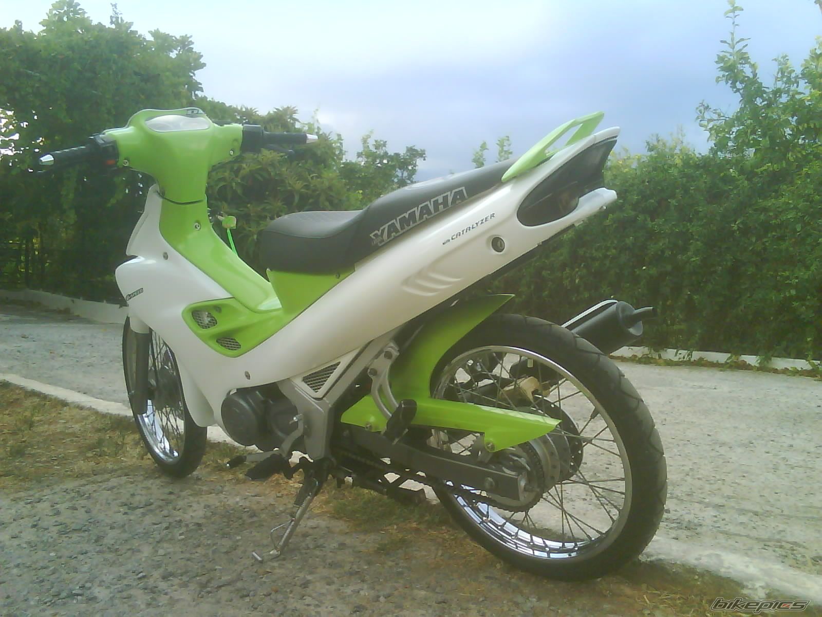 2010 YAMAHA 125 Z | Picture 2274276 motorcycle photo