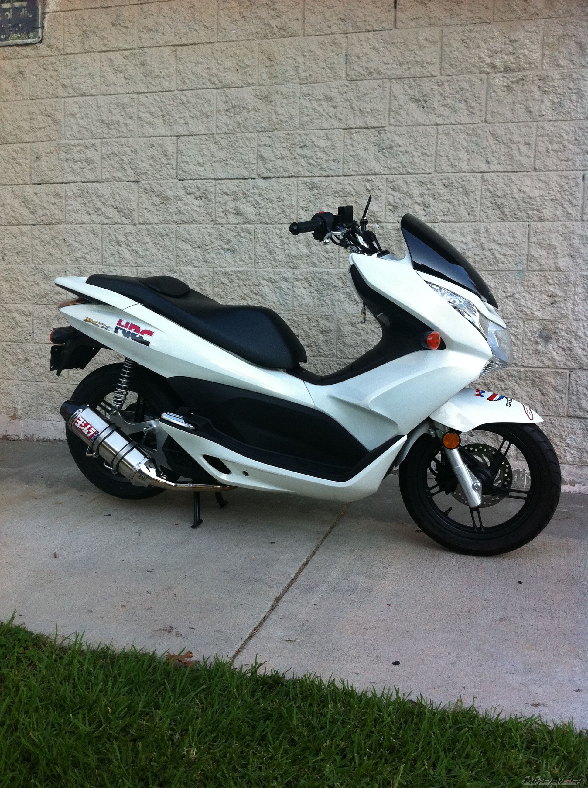 2011 HONDA PCX | Picture 2274910 motorcycle photo
