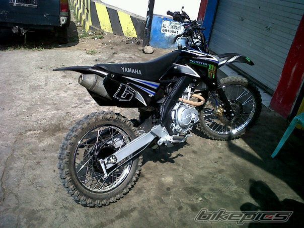 2010 YAMAHA FZ 150 | Picture 2275265 motorcycle photo