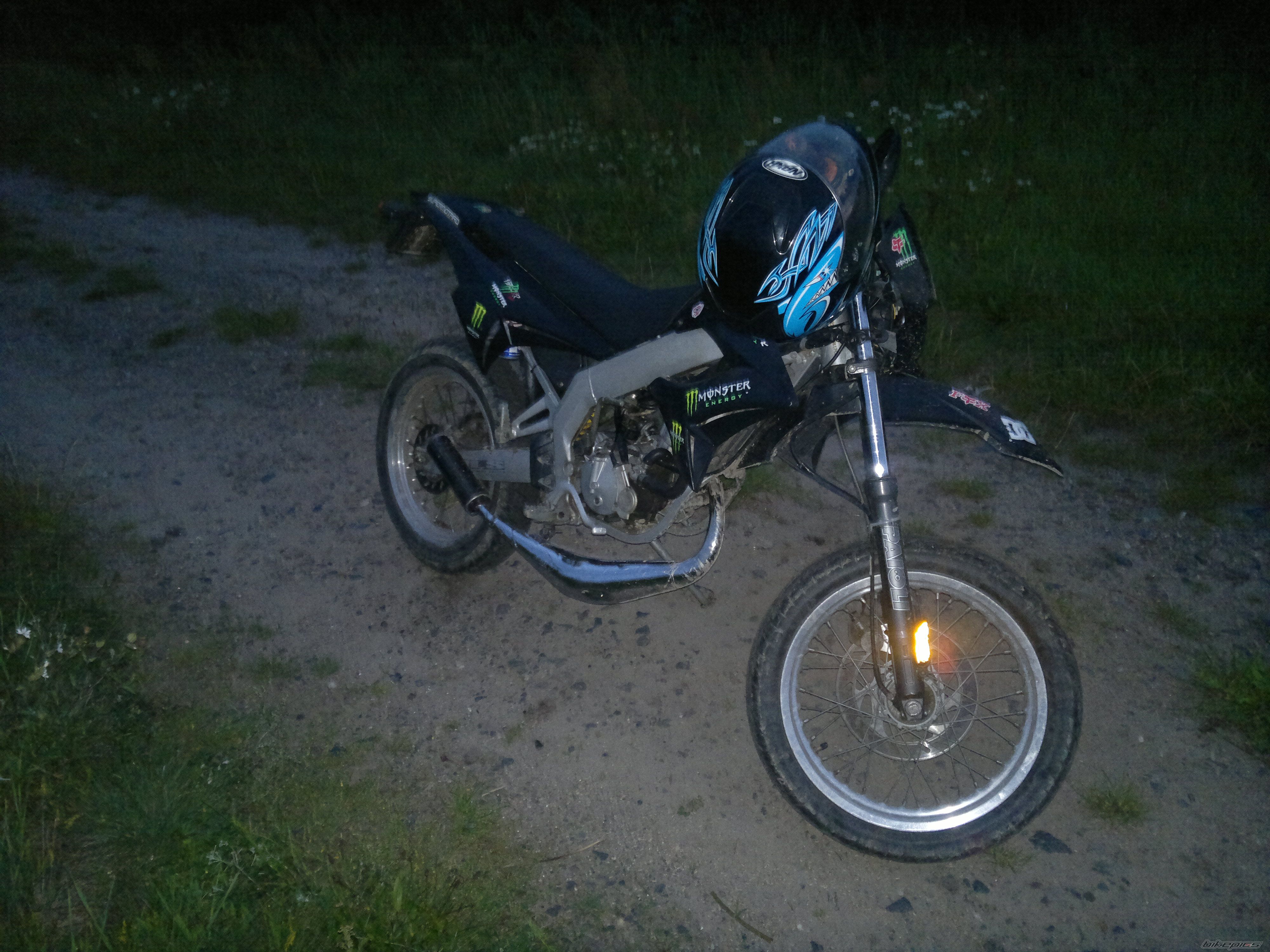 2004 DERBI SENDA SM 50 | Picture 2275422 motorcycle photo